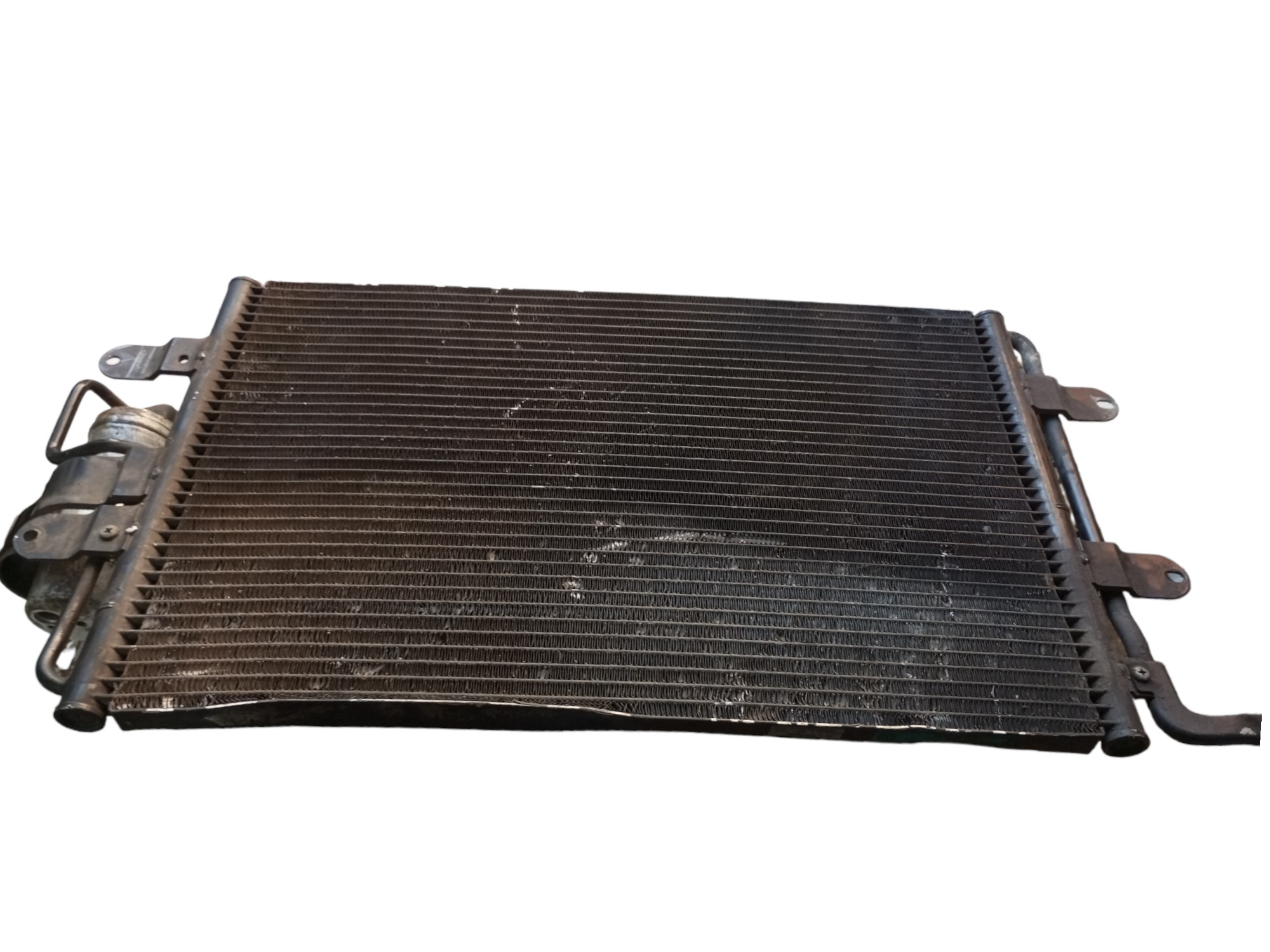 Condensador Ar Condicionado Volkswagen Passat 1.8 99 2000 1