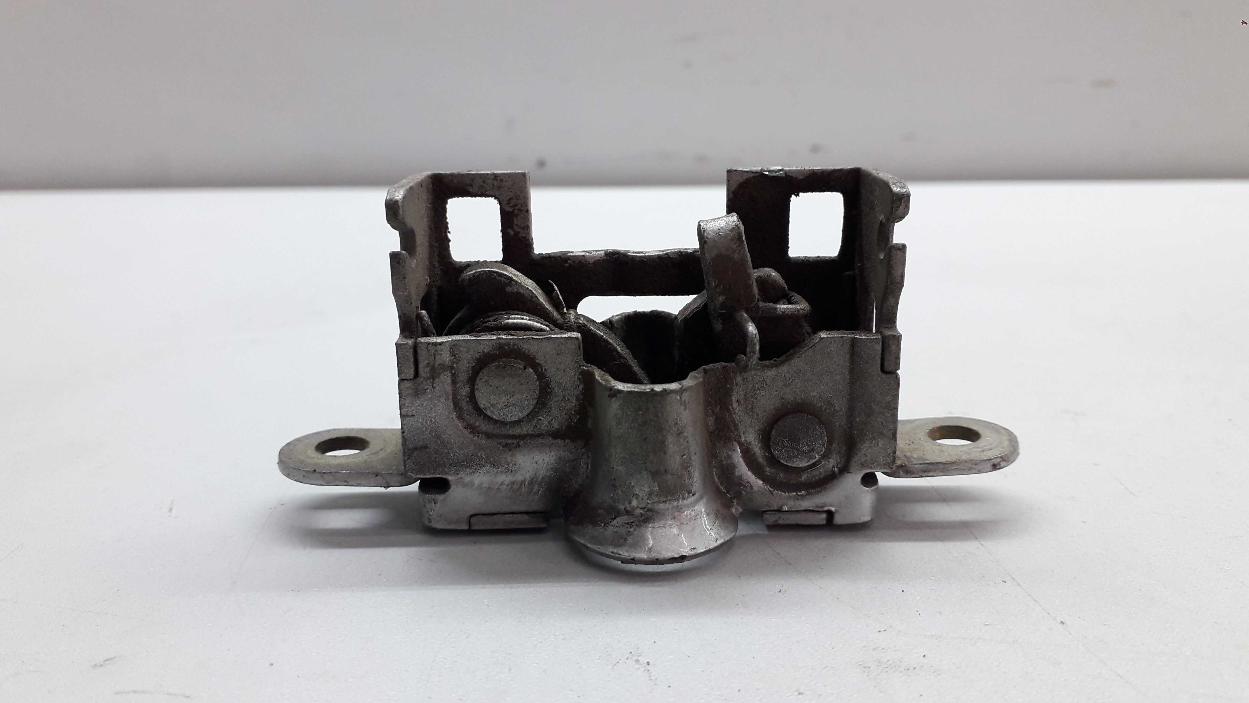 Fechadura Trava Capô Mercedes C220/c280 95 1