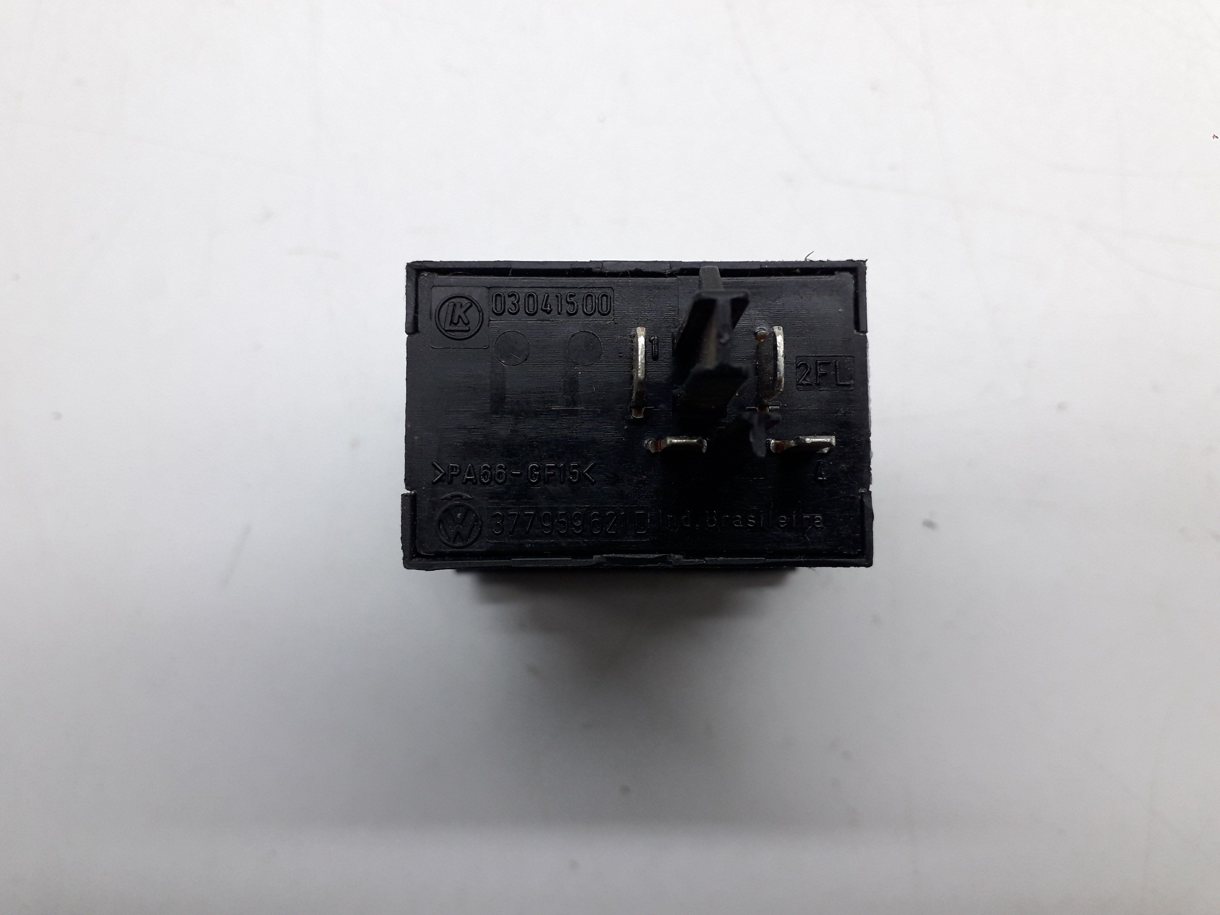 Botão Desembaçador Vw Gol Parati G3 G4 6