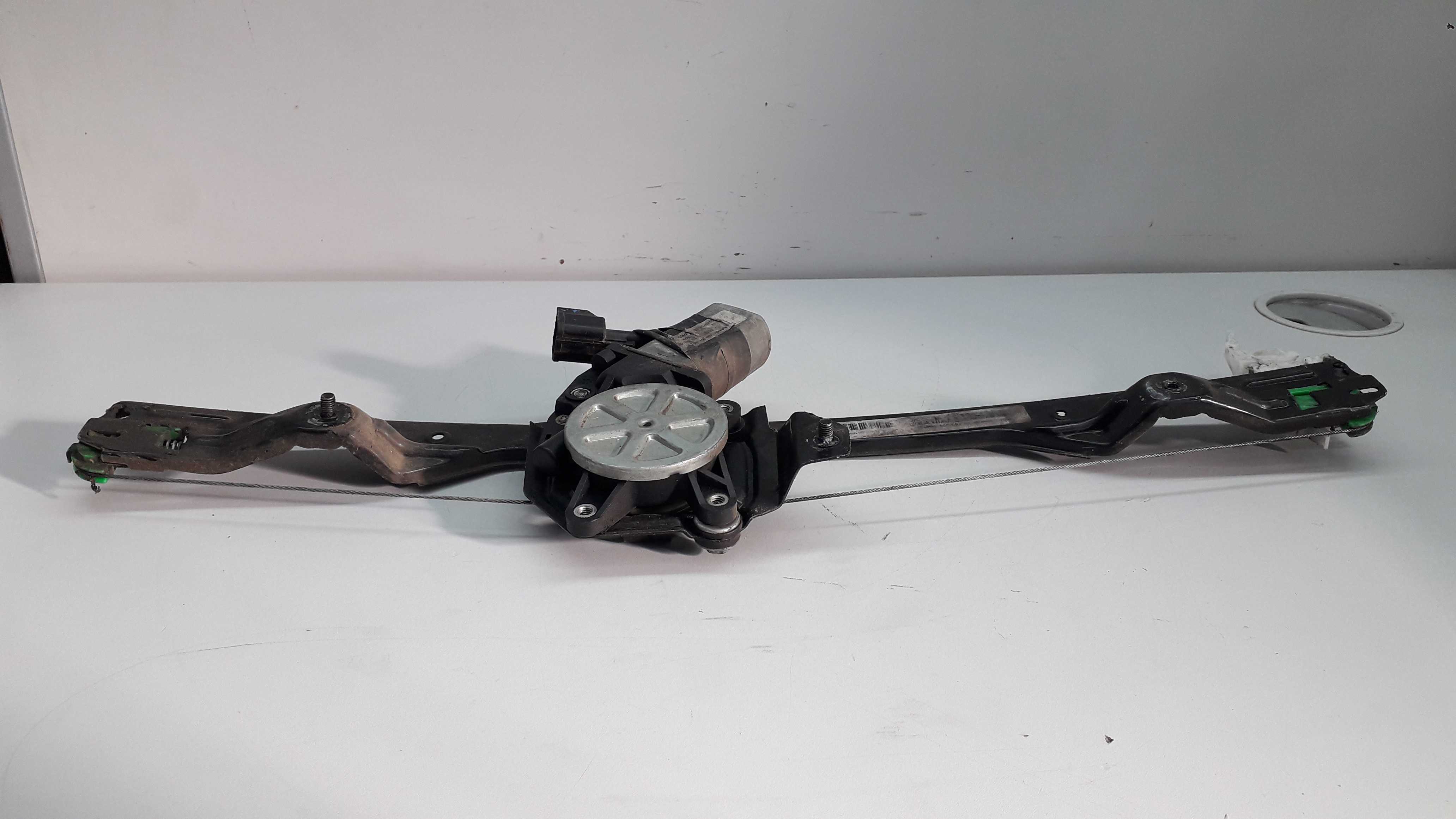 Máquina De Vidro Dianteira Direita Fiat Idea 2009 3