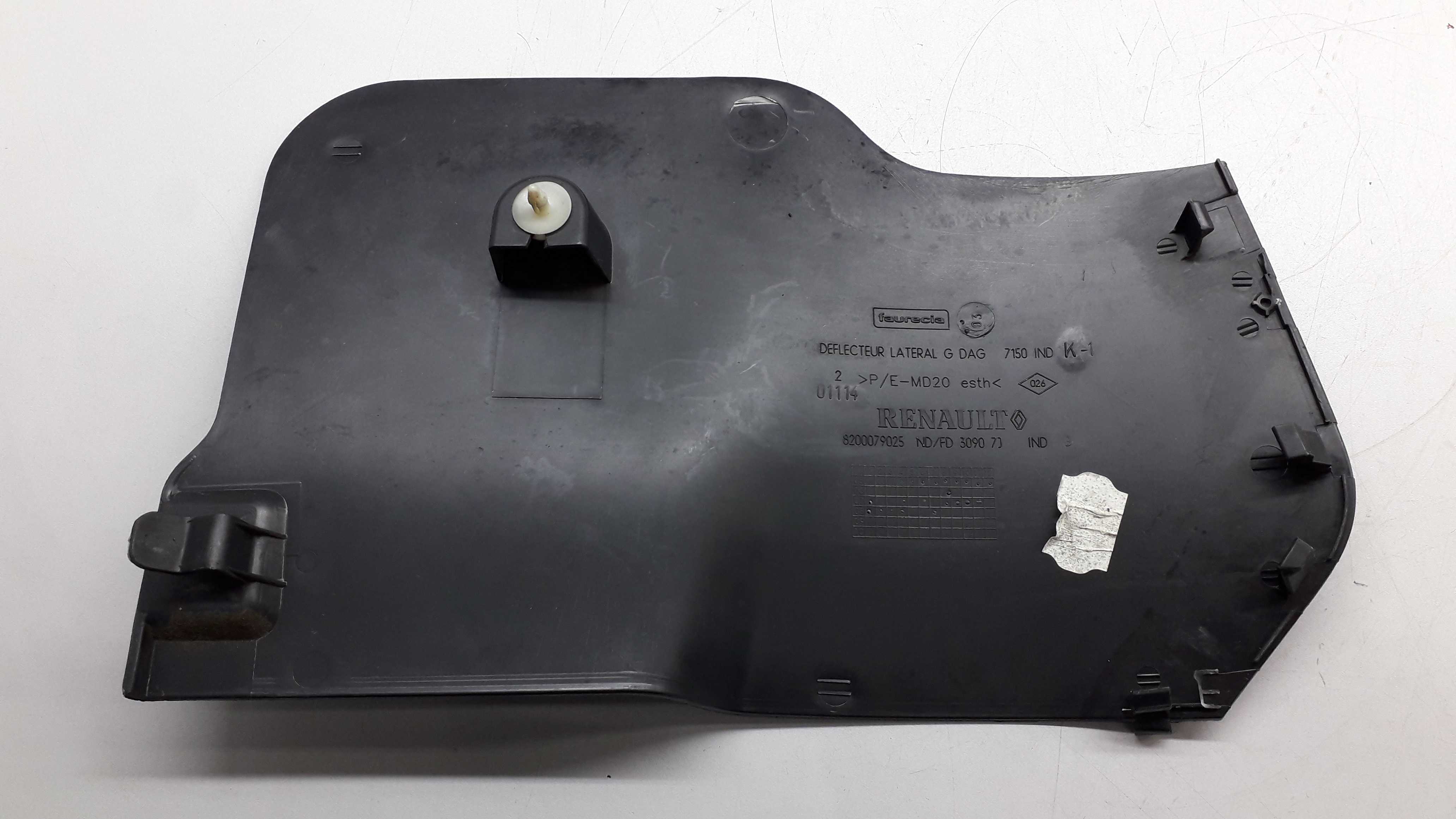 Moldura Acabamento Painel Central Renault Megane 2008 7