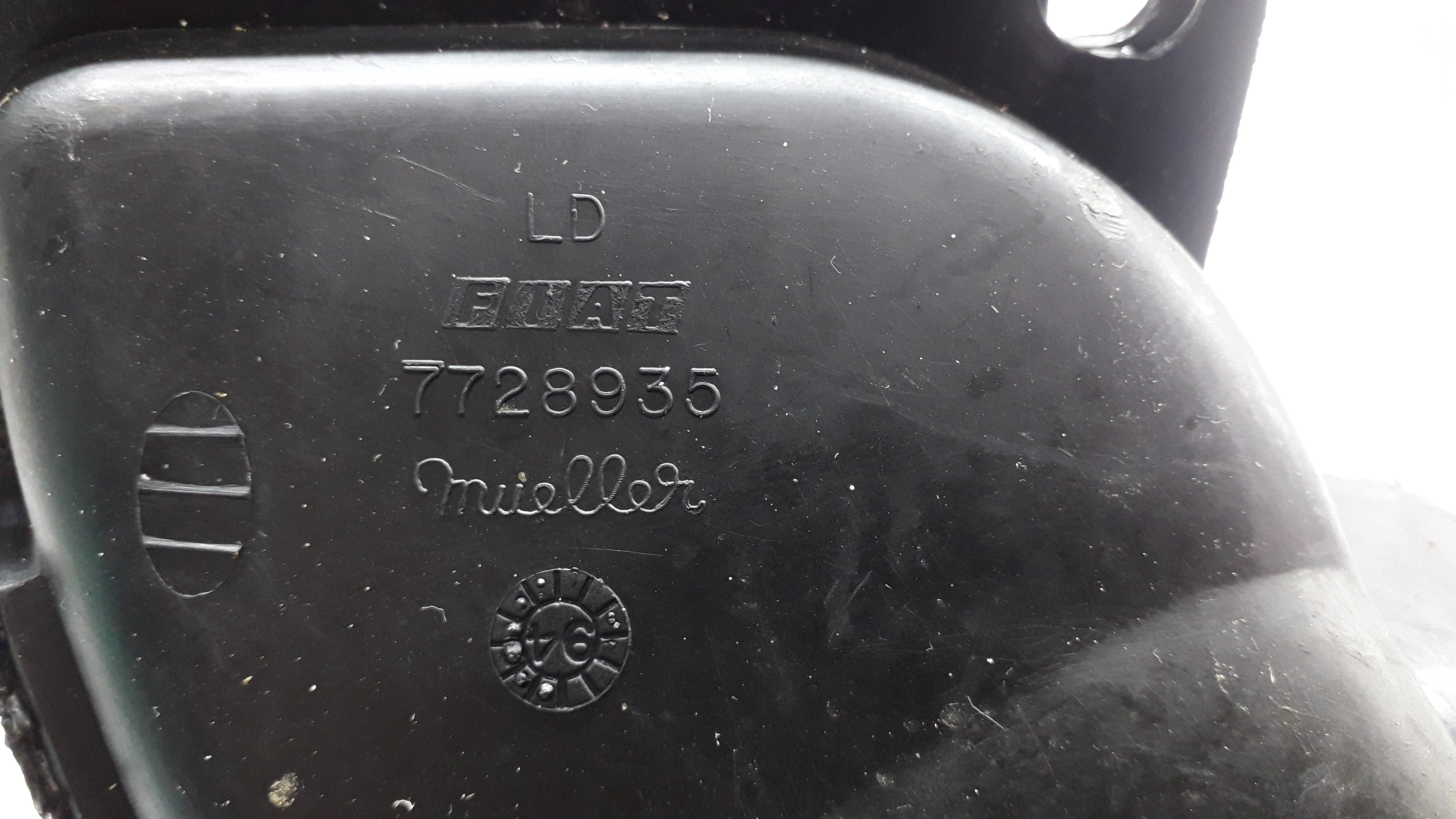Duto Saida De Ar Lado Direito Fiat Uno 1996 7