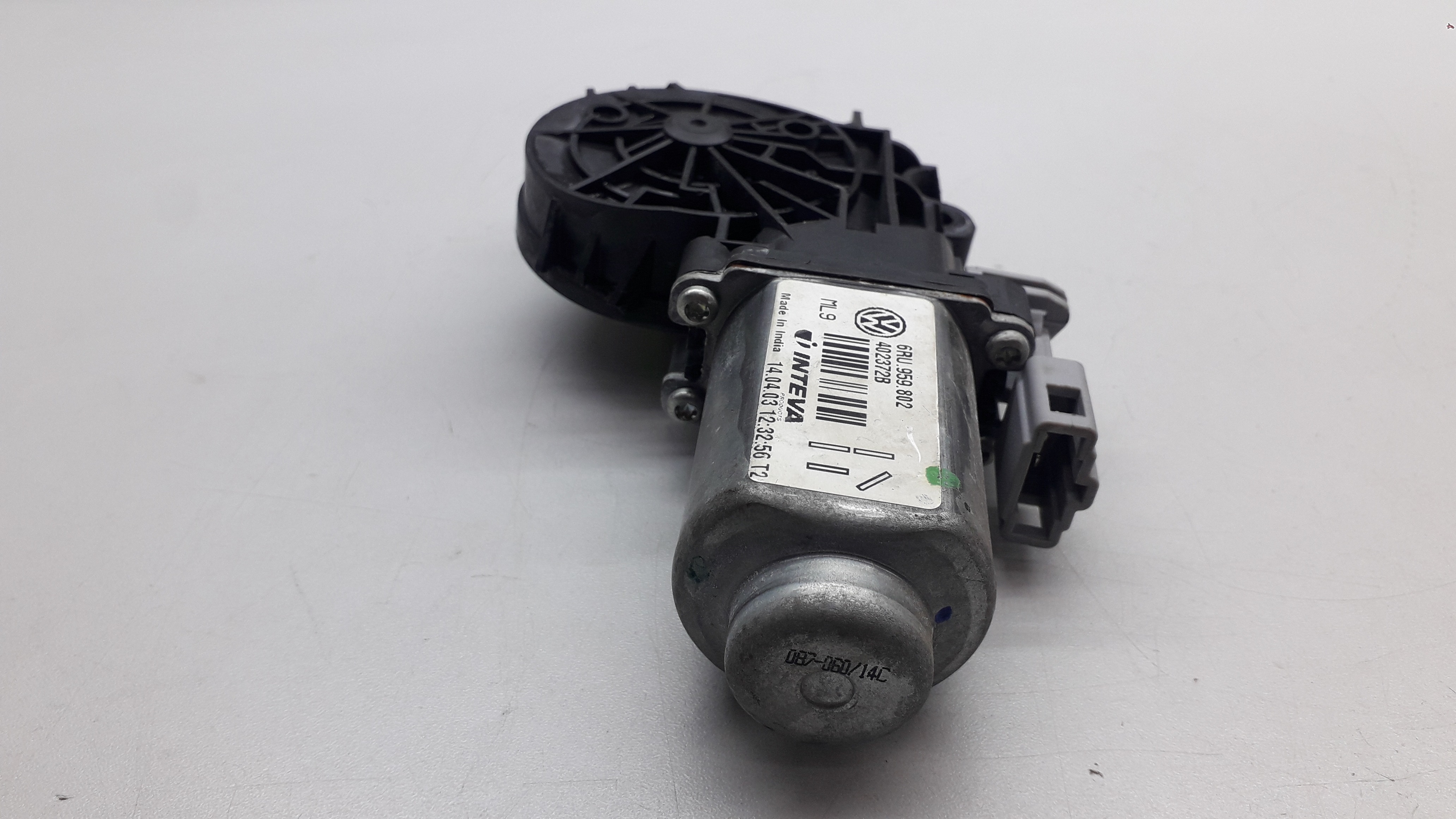 Motor Máquina De Vidro Dianteiro Esquerdo Vw Up! 2013 3