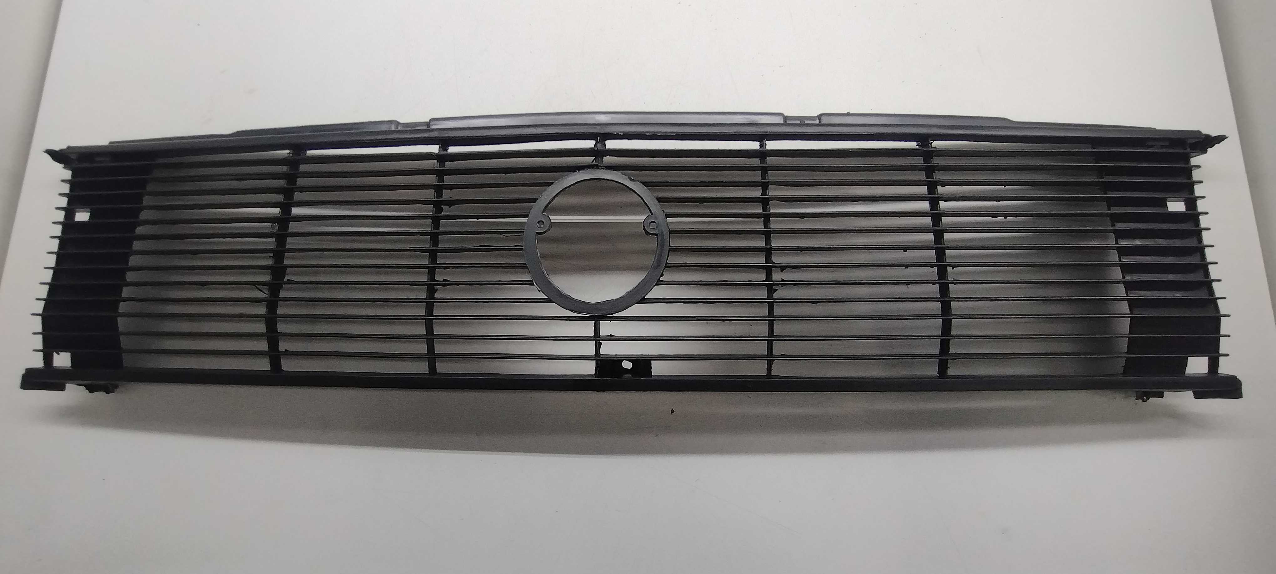 Grade Frontal Volkswagen Passat 1979/1982 1