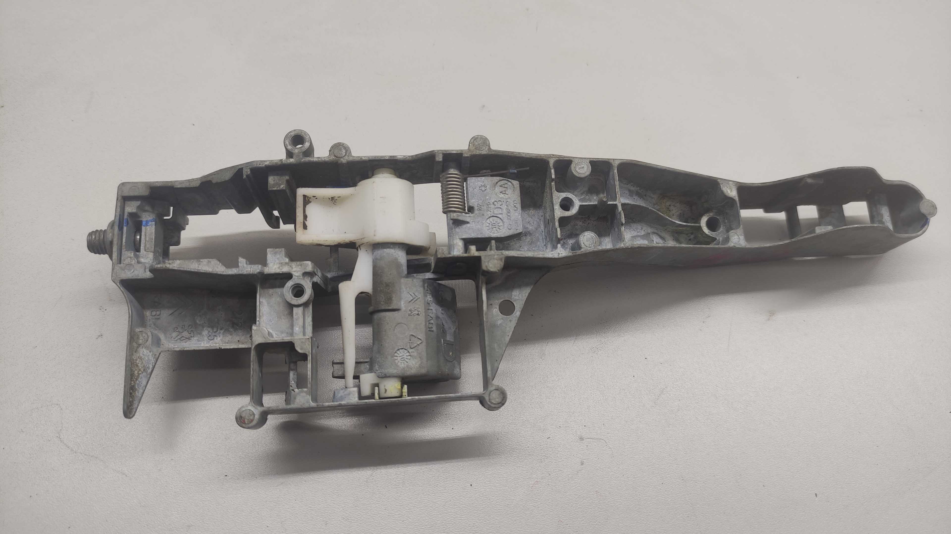 Suporte Maçaneta Externa Citroen C4 Dianteiro Direito 2