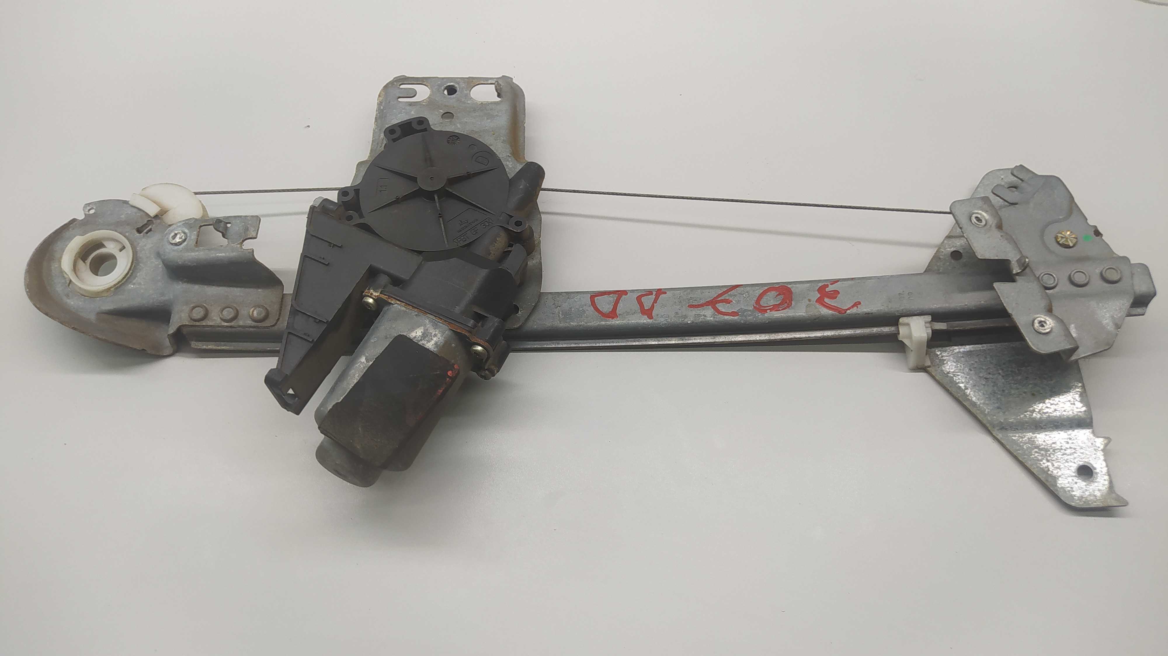 Máquina De Vidro Elétrico Traseira Direita Peugeot 307 1