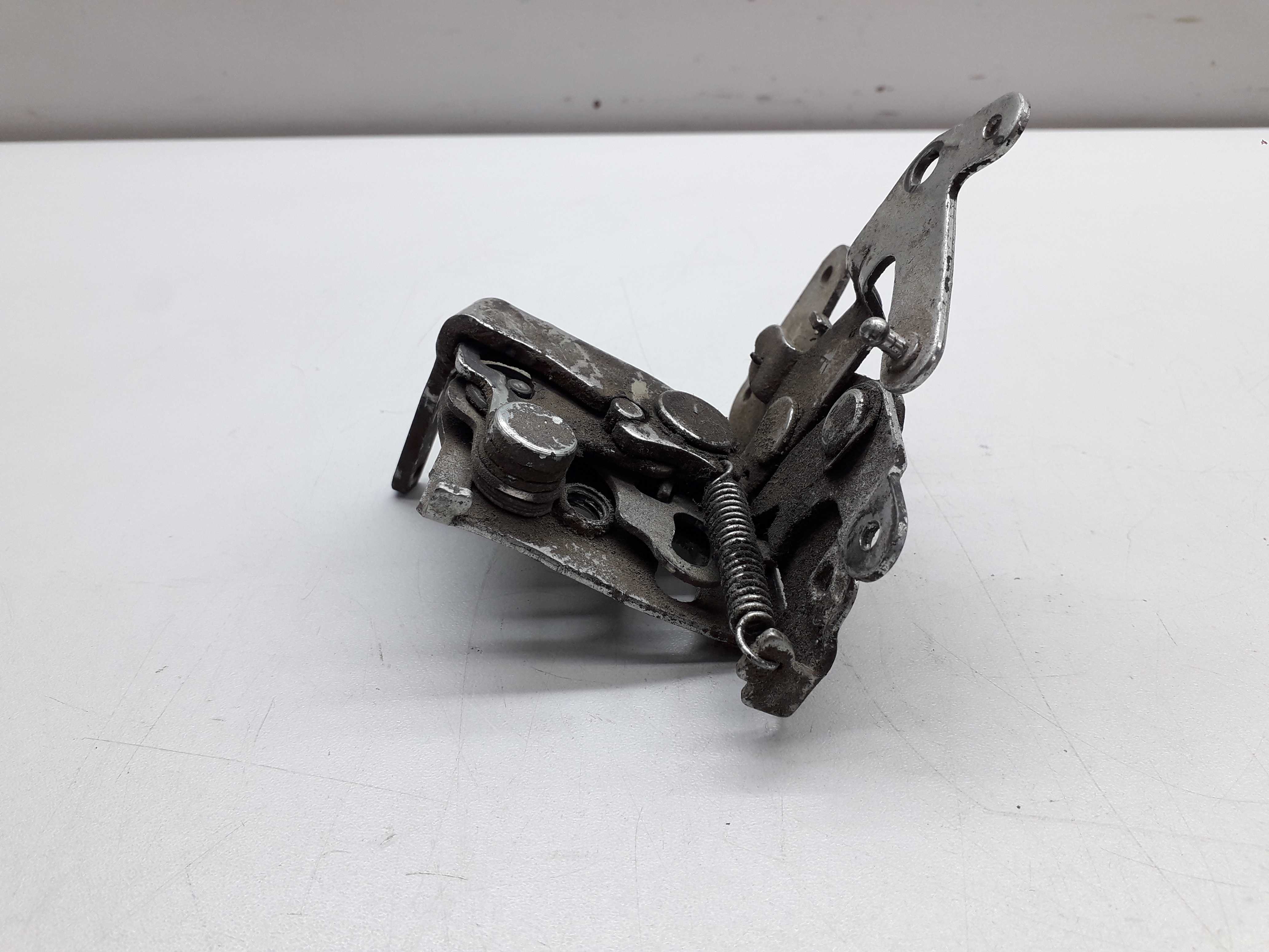 Trava Porta Dianteira Esquerda Fiat Uno 1989 2