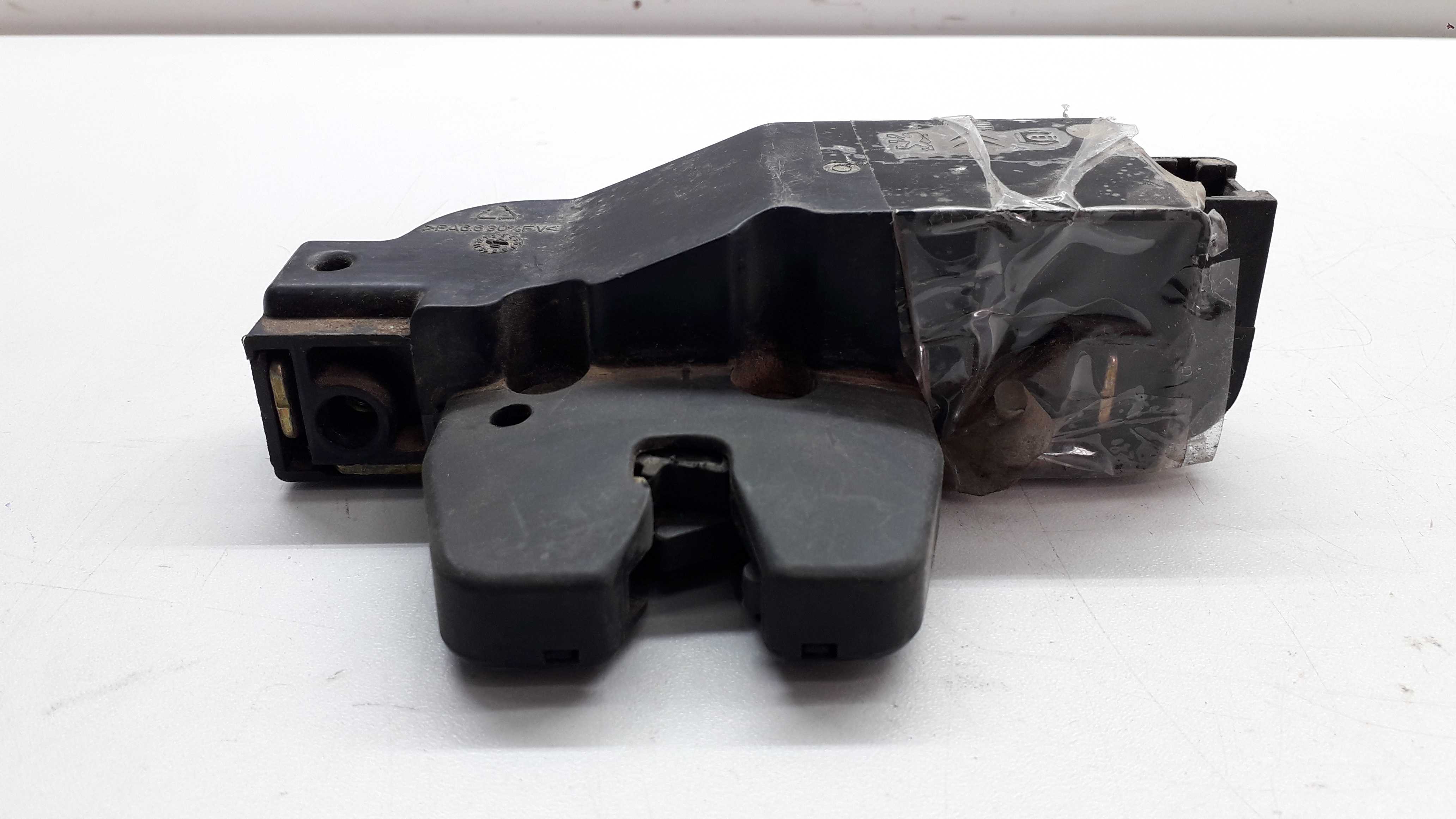 Fechadura Tampa Traseira Citroen C3 Xsara Picasso 01/07 2