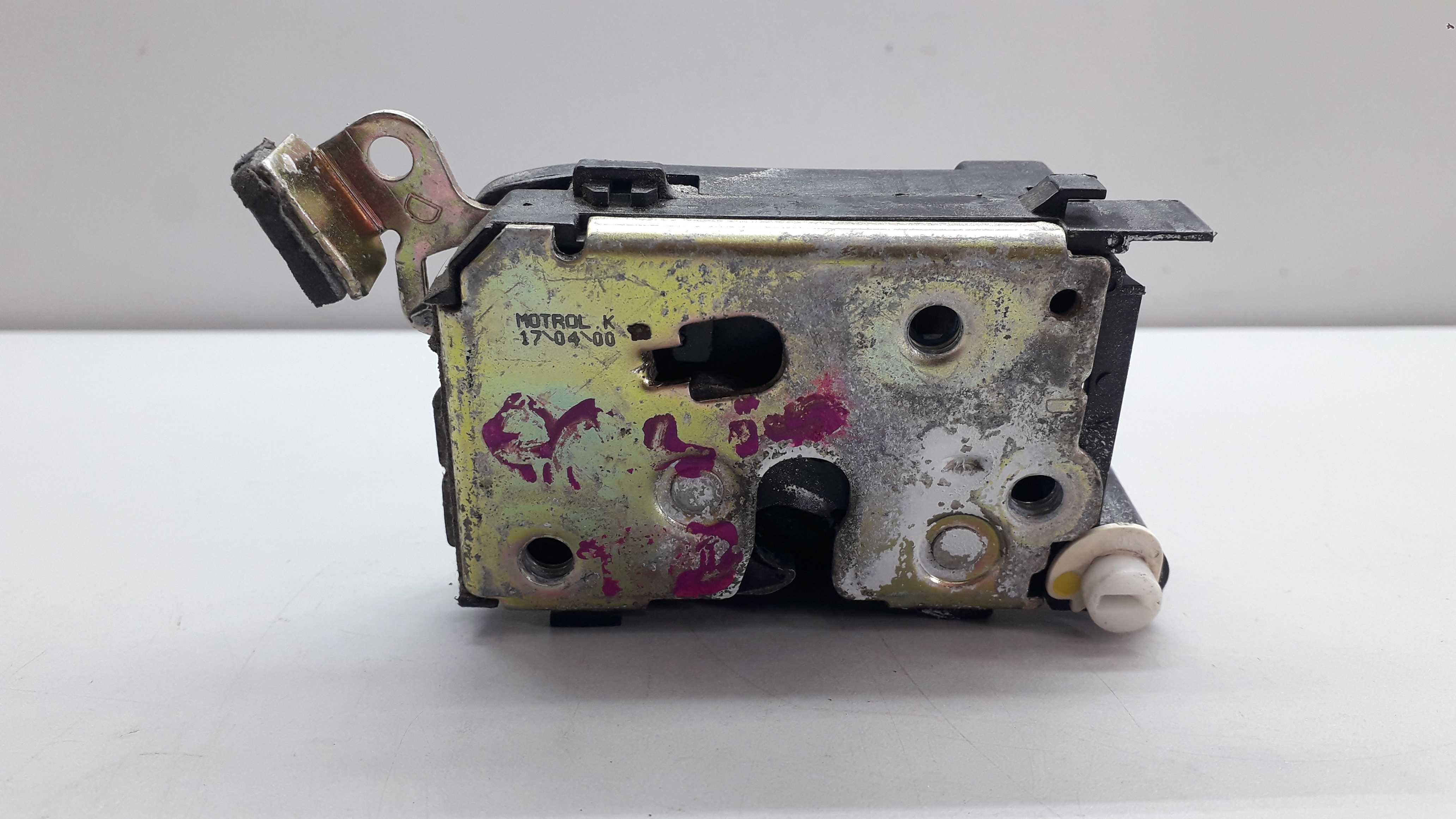 Fechadura Porta Lado Direito Fiat Palio 1997 6