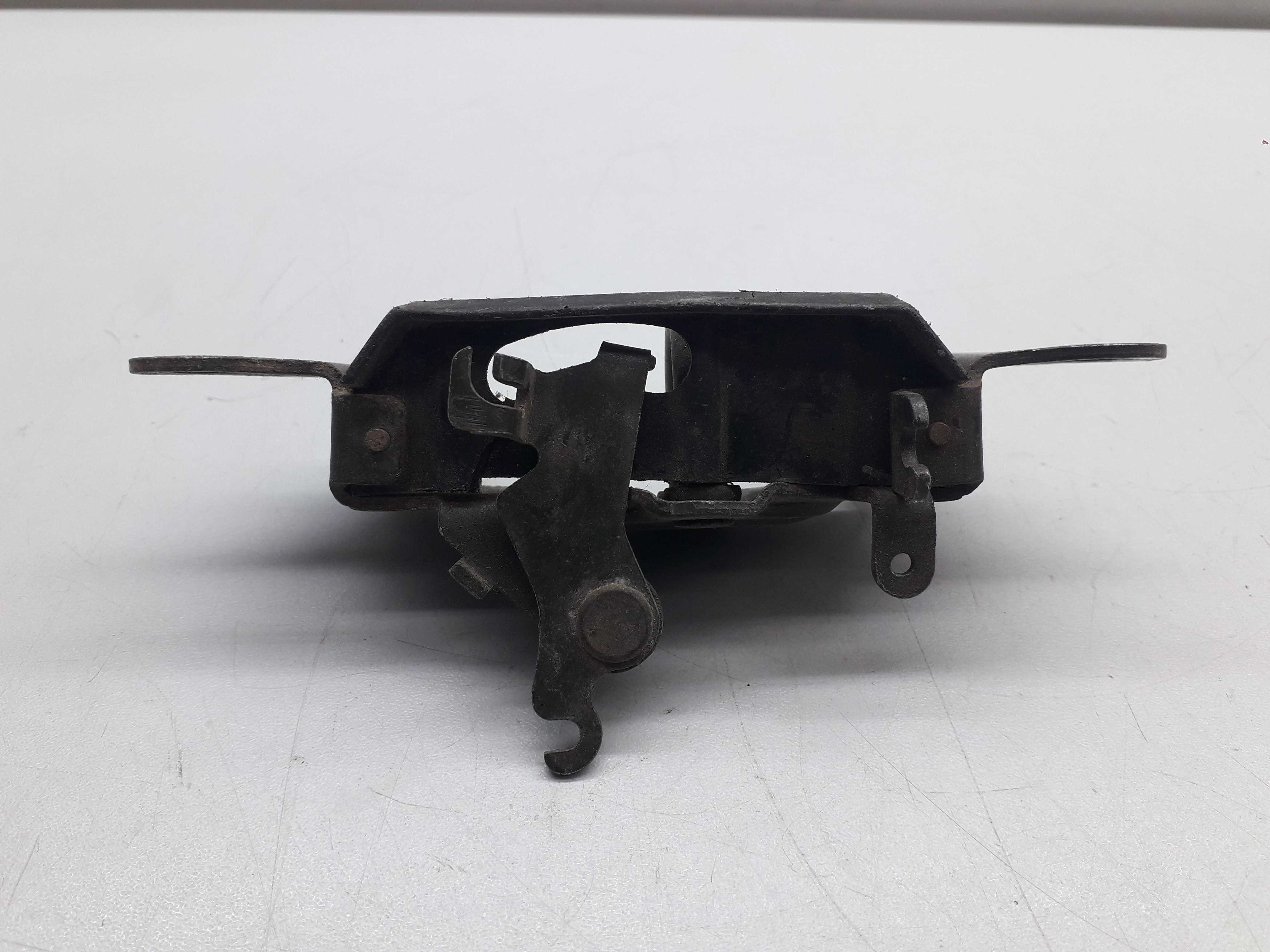 Batente Tampa Traseira Fiat Palio 1997 5