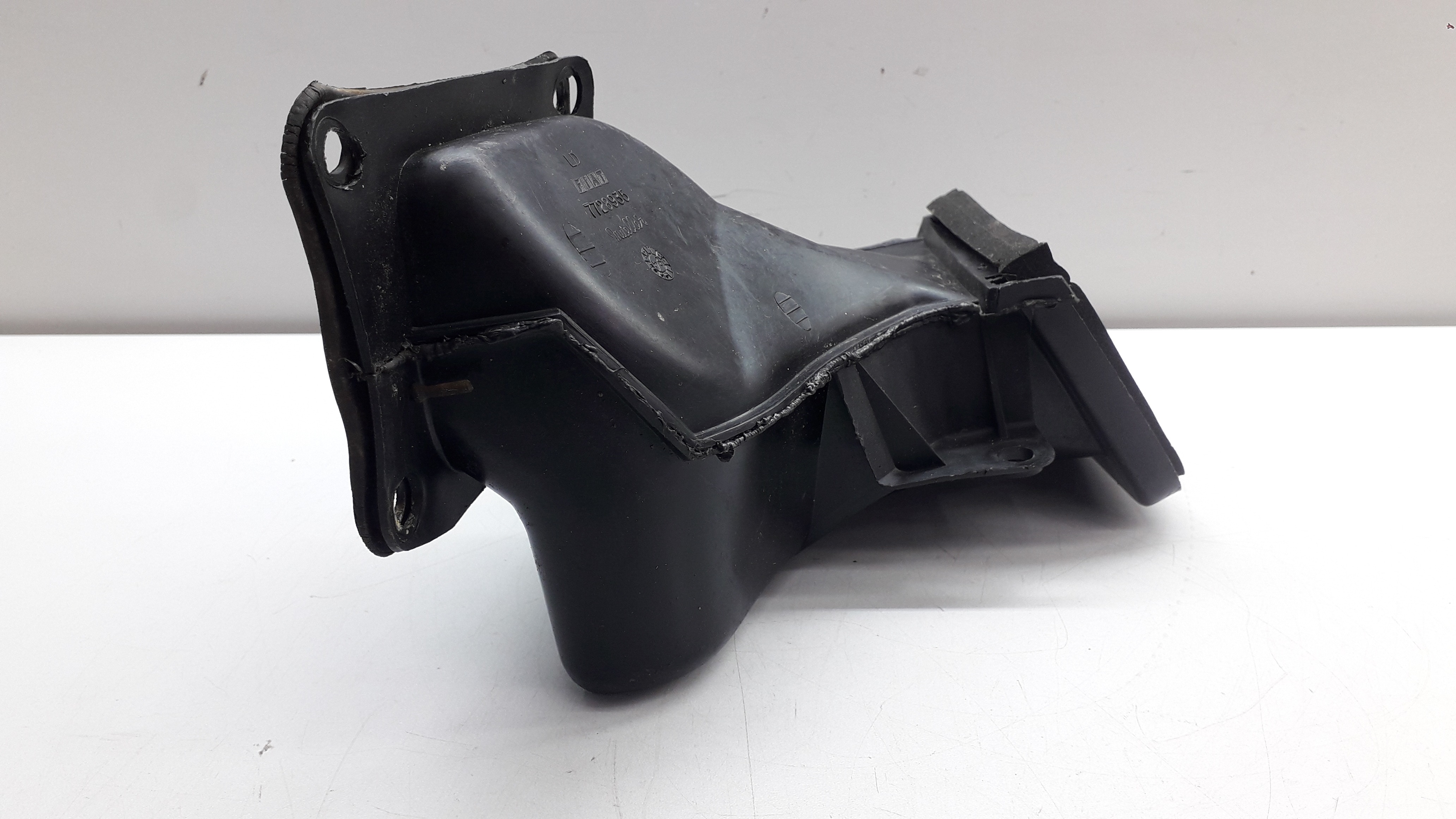 Duto Saida De Ar Lado Direito Fiat Uno 1996 2