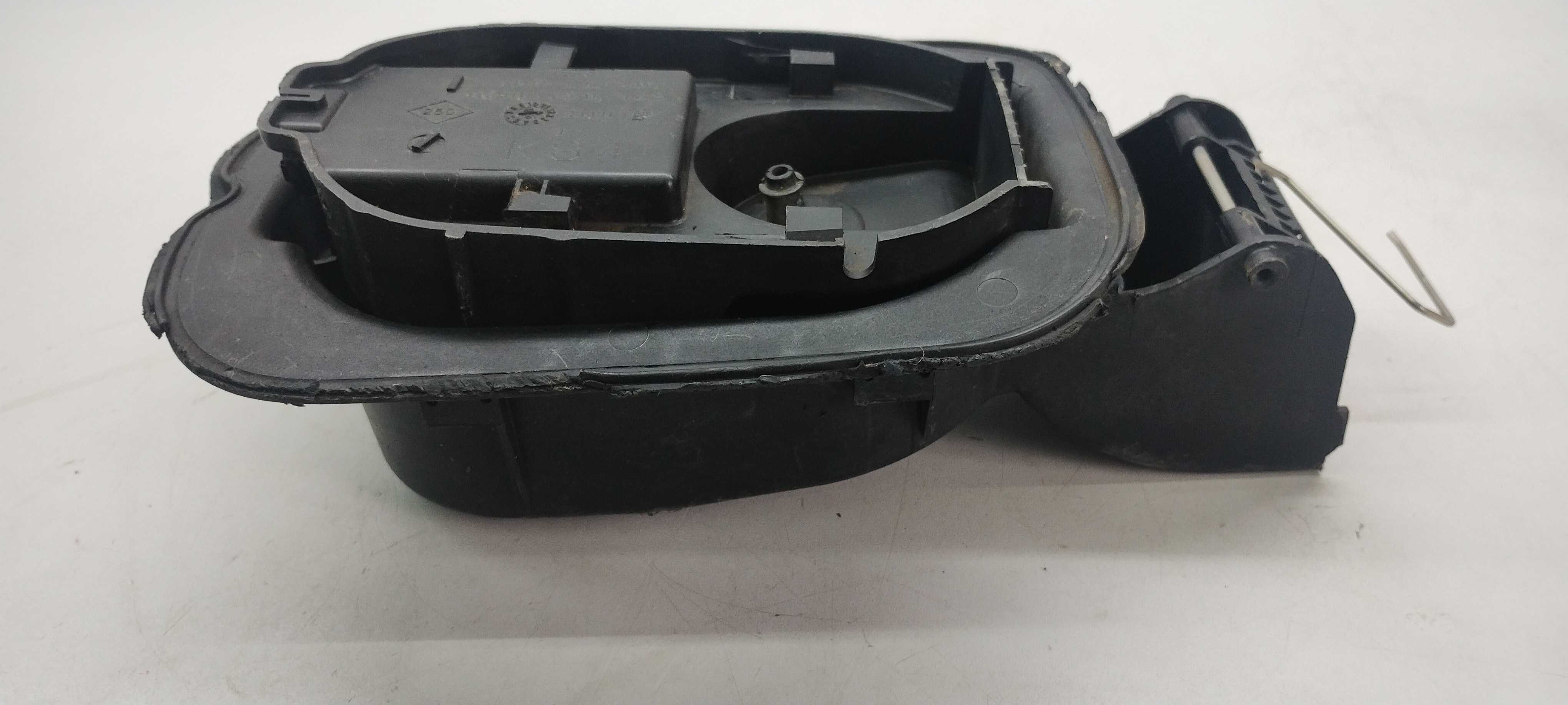 Suporte Portinhola Tanque De Combustível  Renault Megane 2