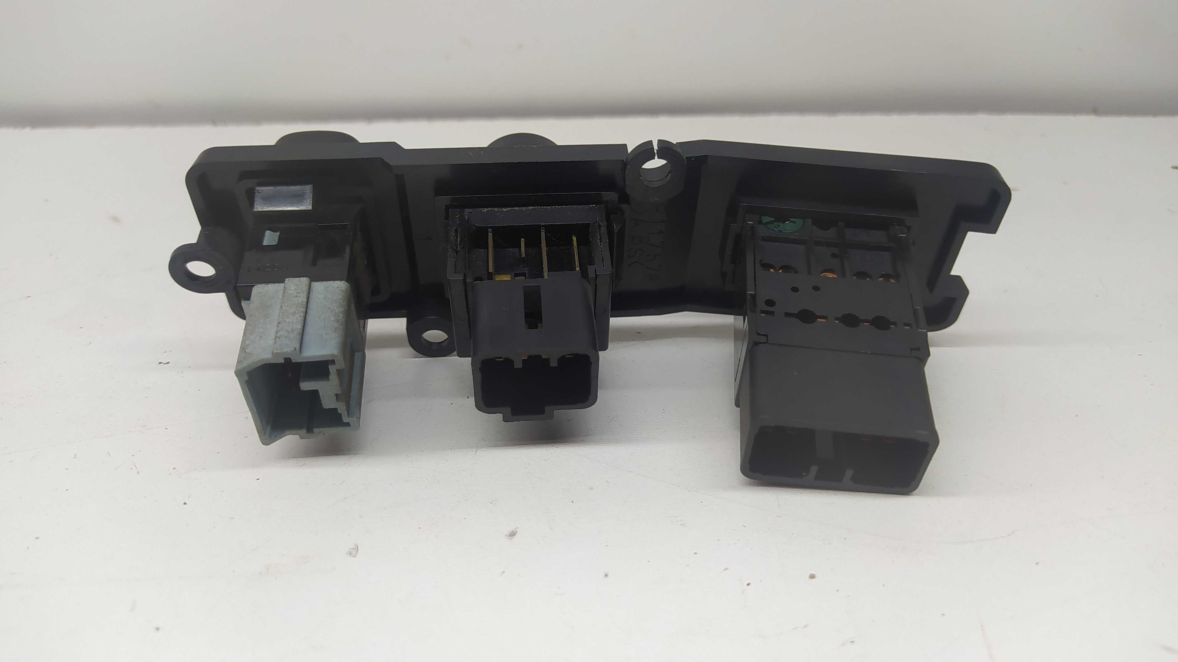 Comando Botão Alerta/ Desembaçador/at Mode Pajeto Sport 4