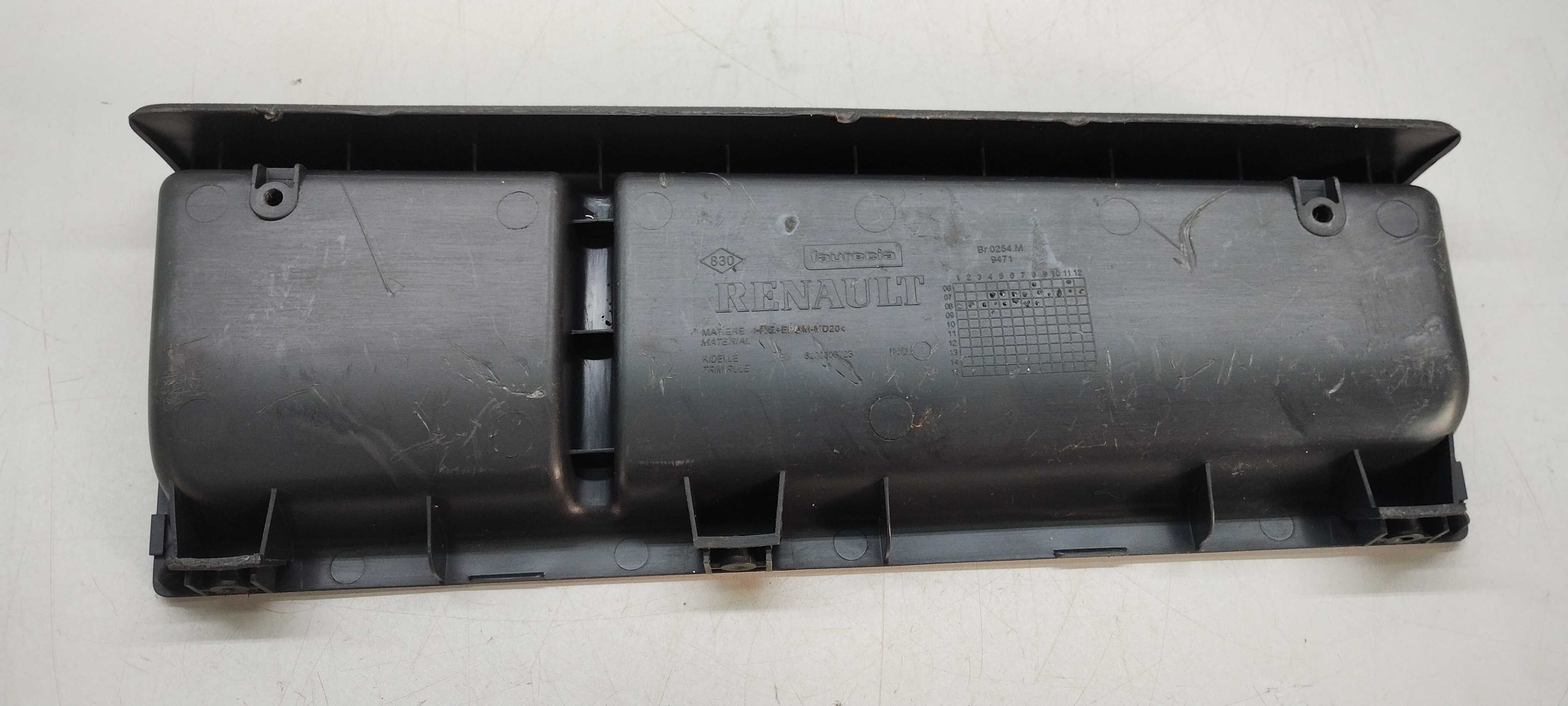Moldura Console Porta Lateral Renault Megane 2009 4