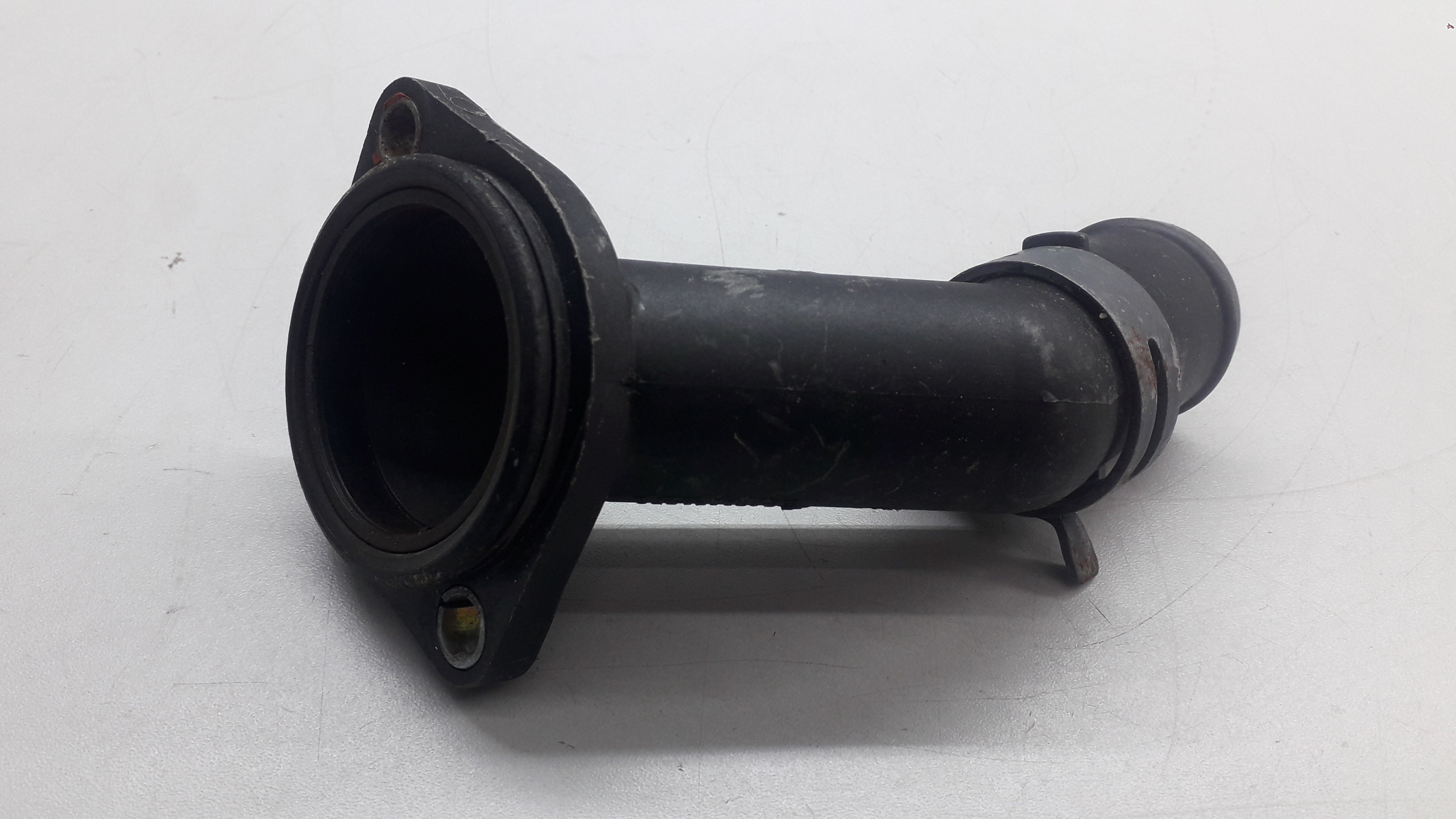 Flange Válvula Termostática Vw Golf 95 3
