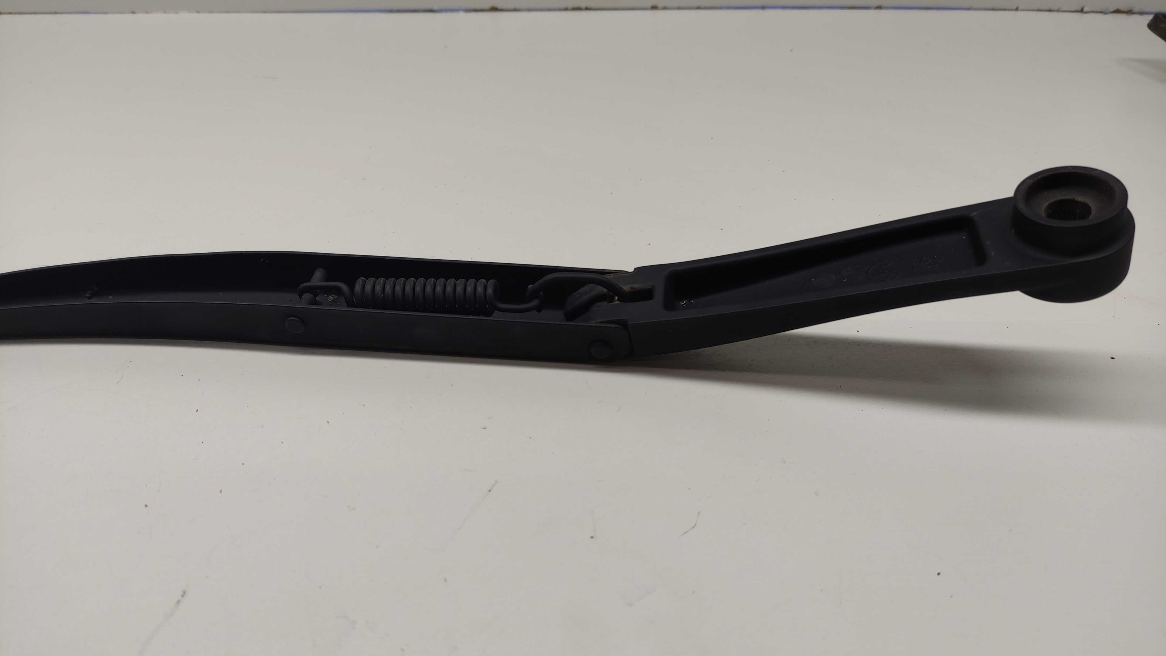 Braço Limpador Parabrisa Direito Hyundai Azera 3.3 2011 5