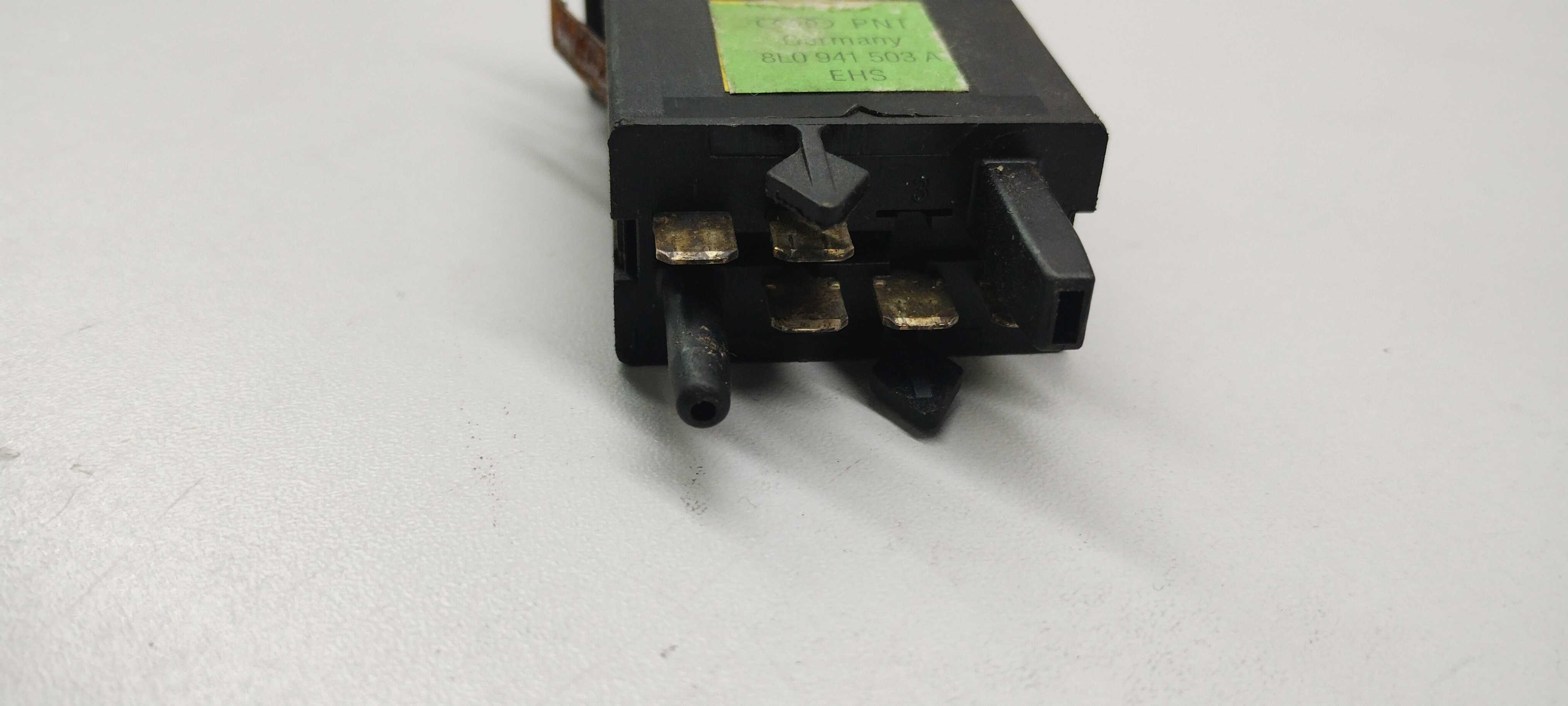 Interruptor Botão Desembaçador Tras Original Audi A3 97/99 3