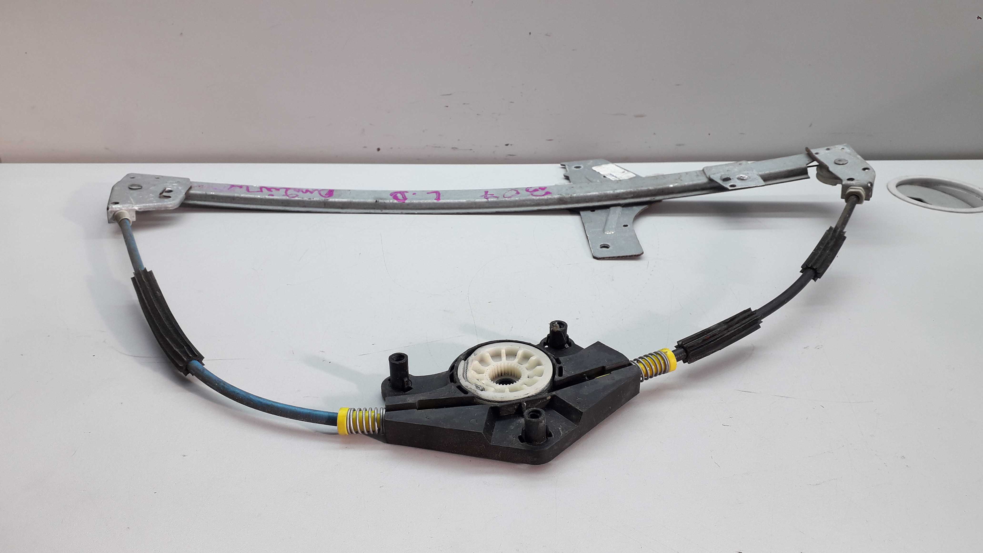 Maquina De Vidro Dianteira Direita Peugeot 307 2009 3