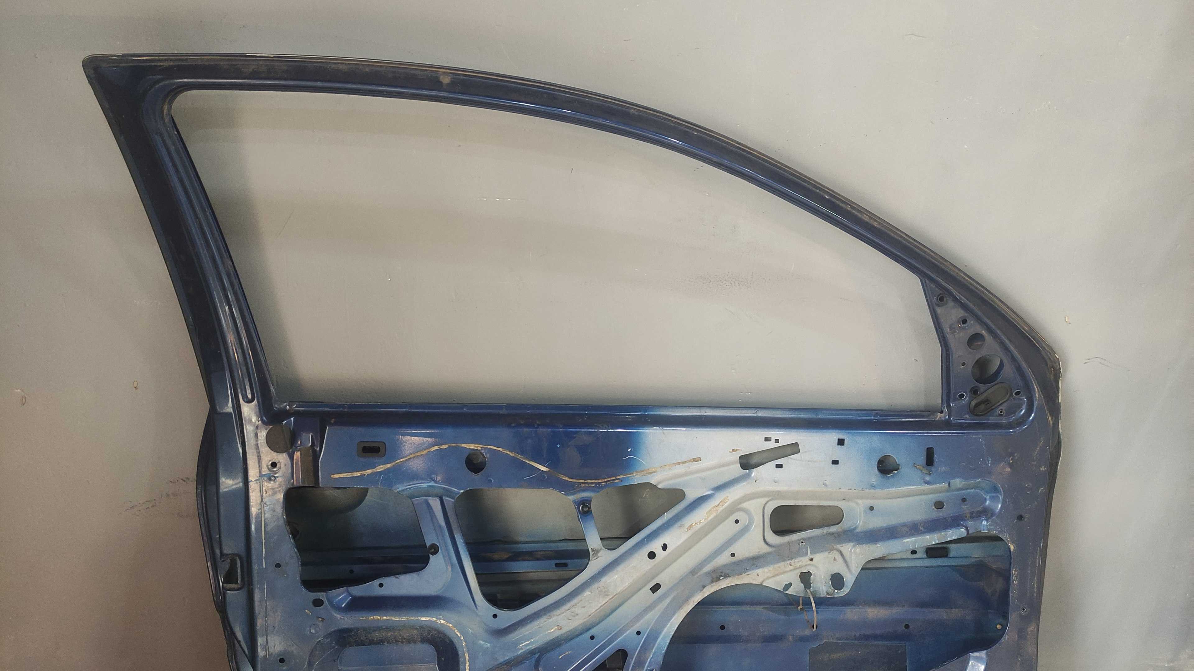 Porta Esquerda Peugeot 206 2p 5