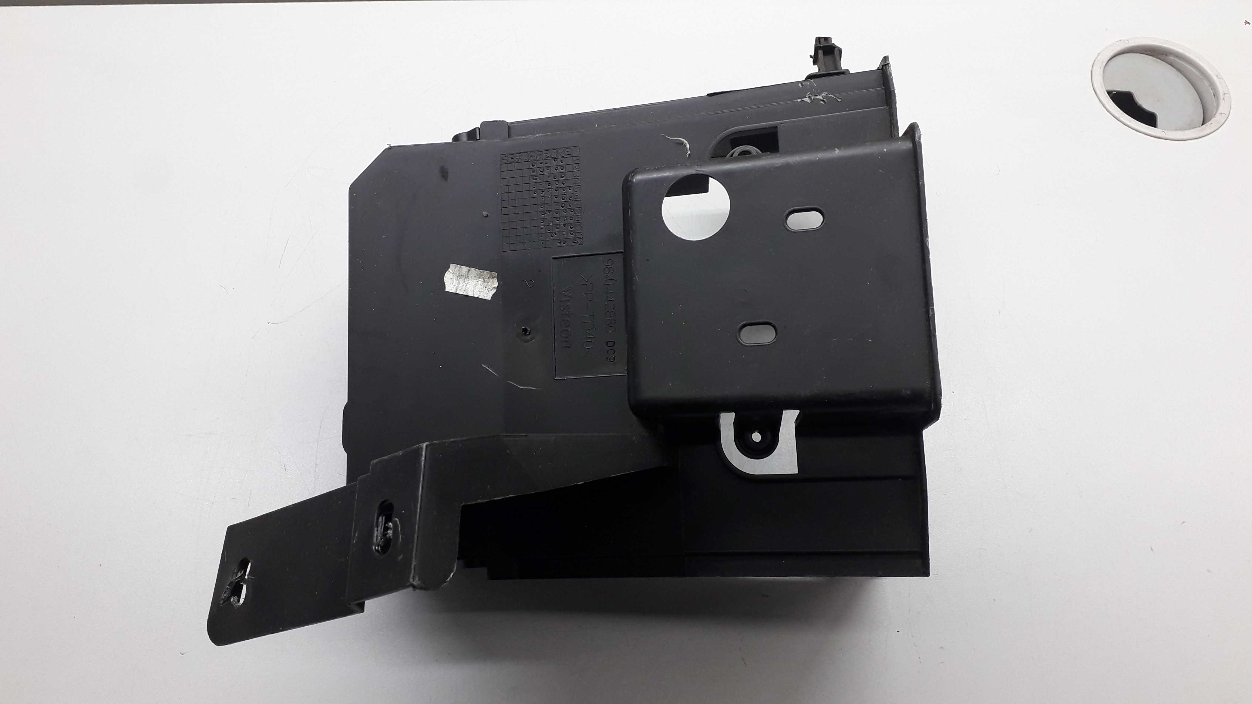 Suporte Caixa De Fusível Peugeot 206 2007 1