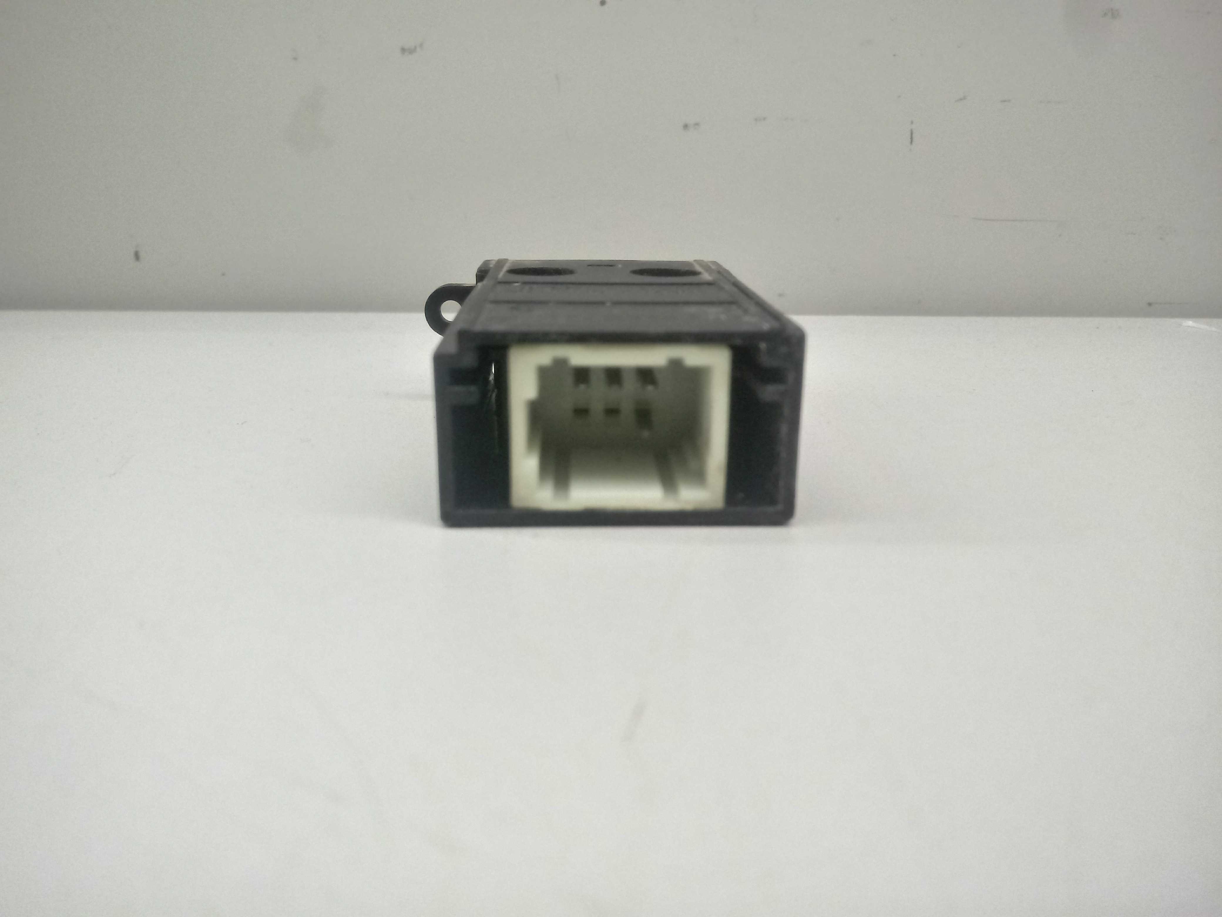 Botao Trava Vidros Traseiros Renault Scenic 99/02 4