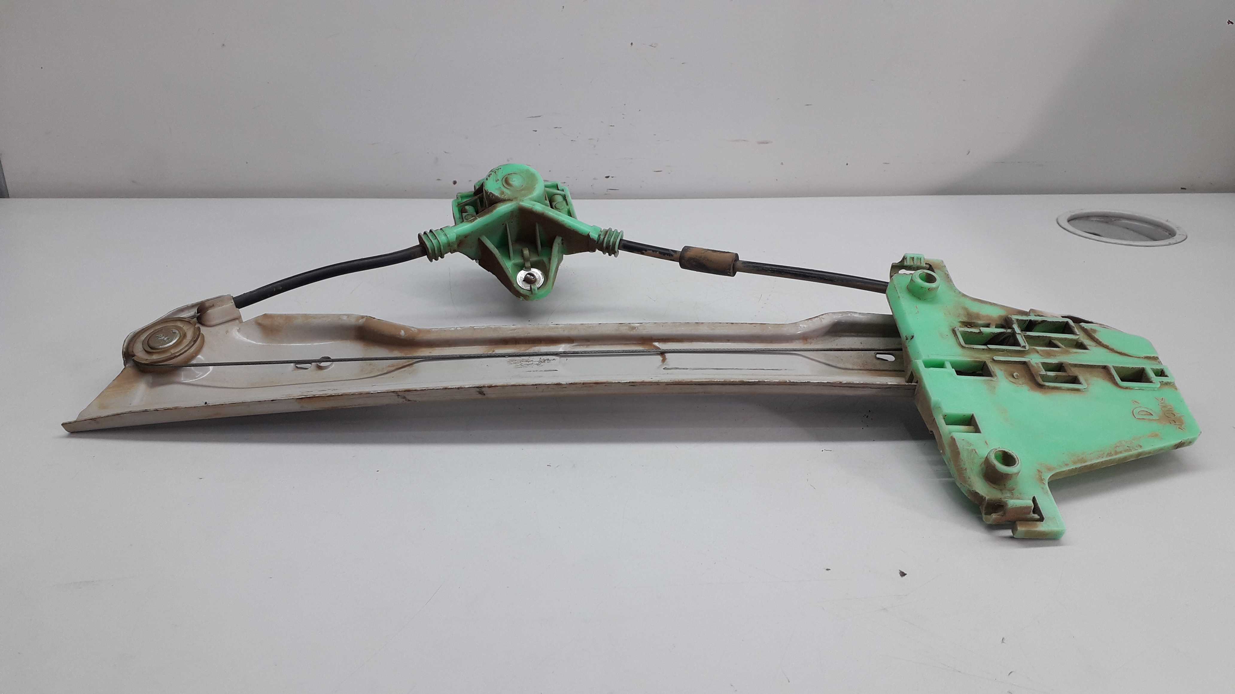 Máquina De Vidro Traseira Direita Vw Fox 05/11 2