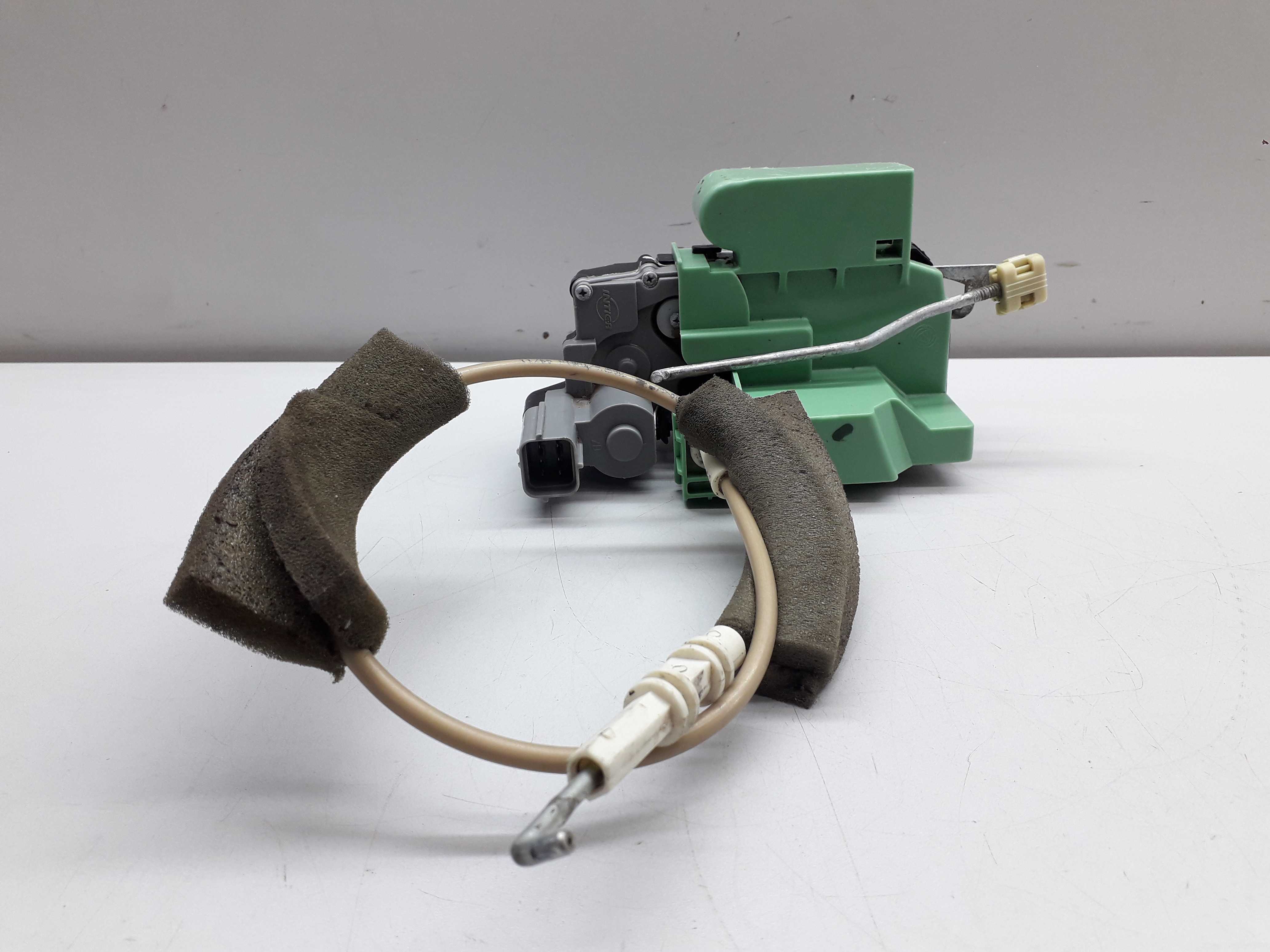 Fechadura Porta Dianteira Direita Fiat Punto 2009/2013 6