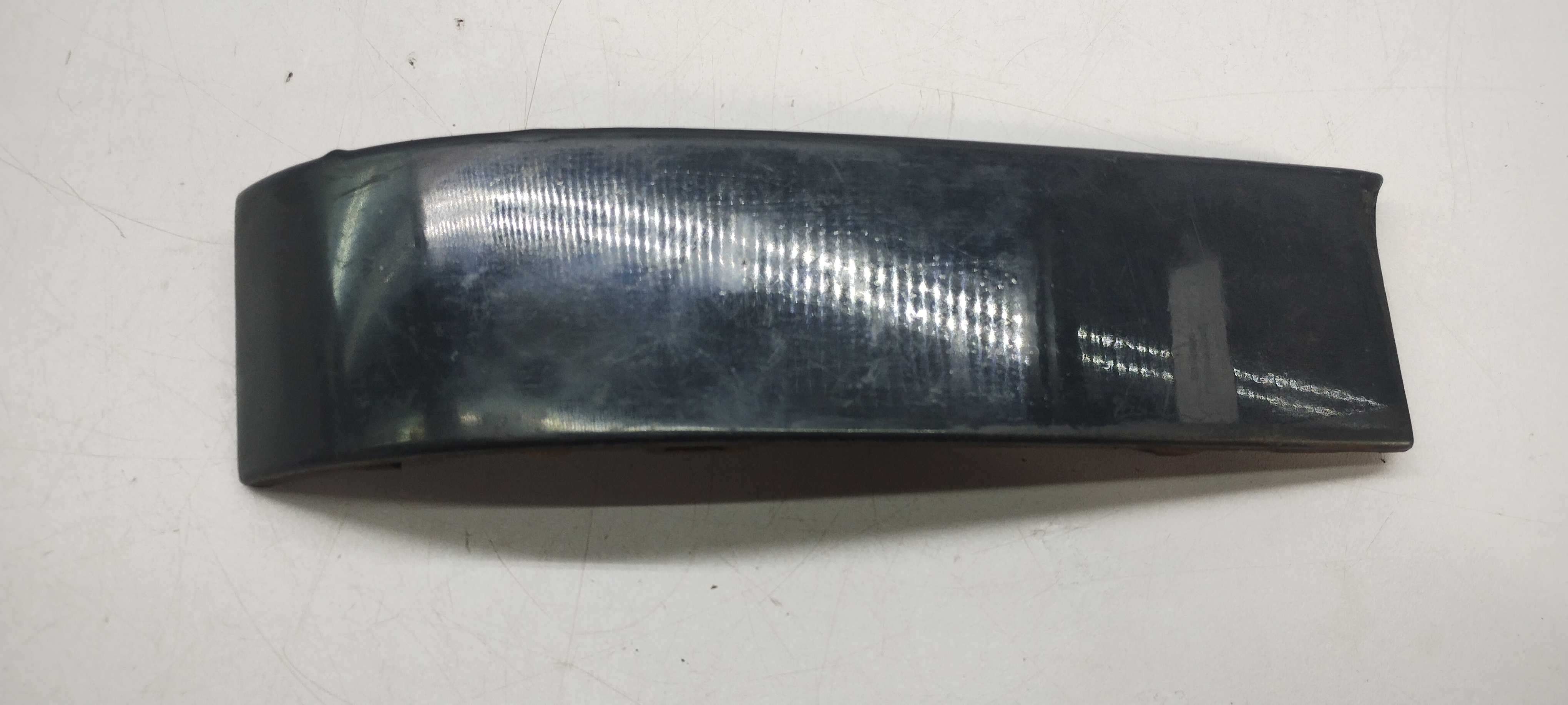 Moldura Lanterna Traseira Direita Volkswagen Gol G3 Preto 2