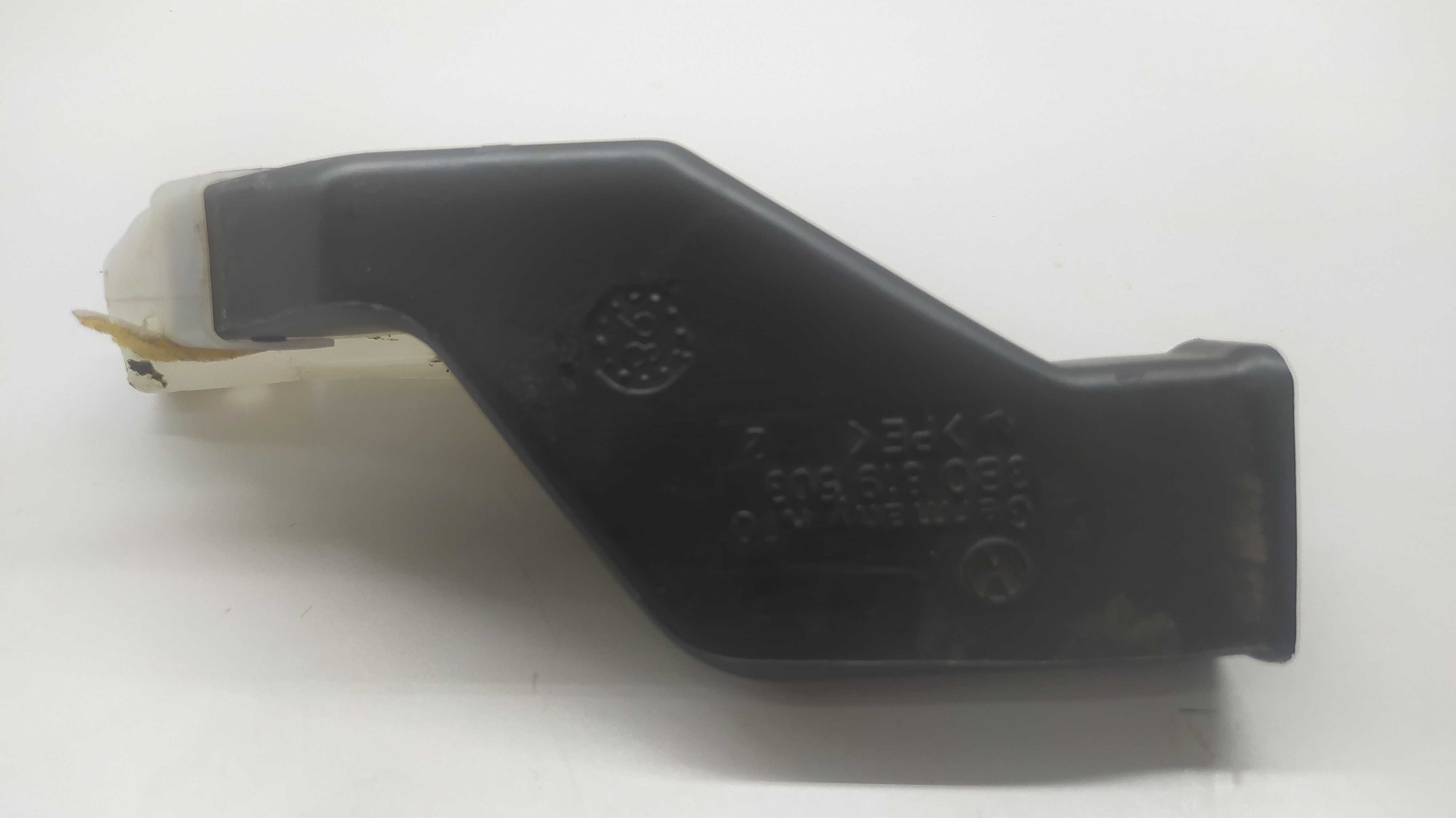 Duto De Ar Difusor Lado Direito Vw Passat 99 2