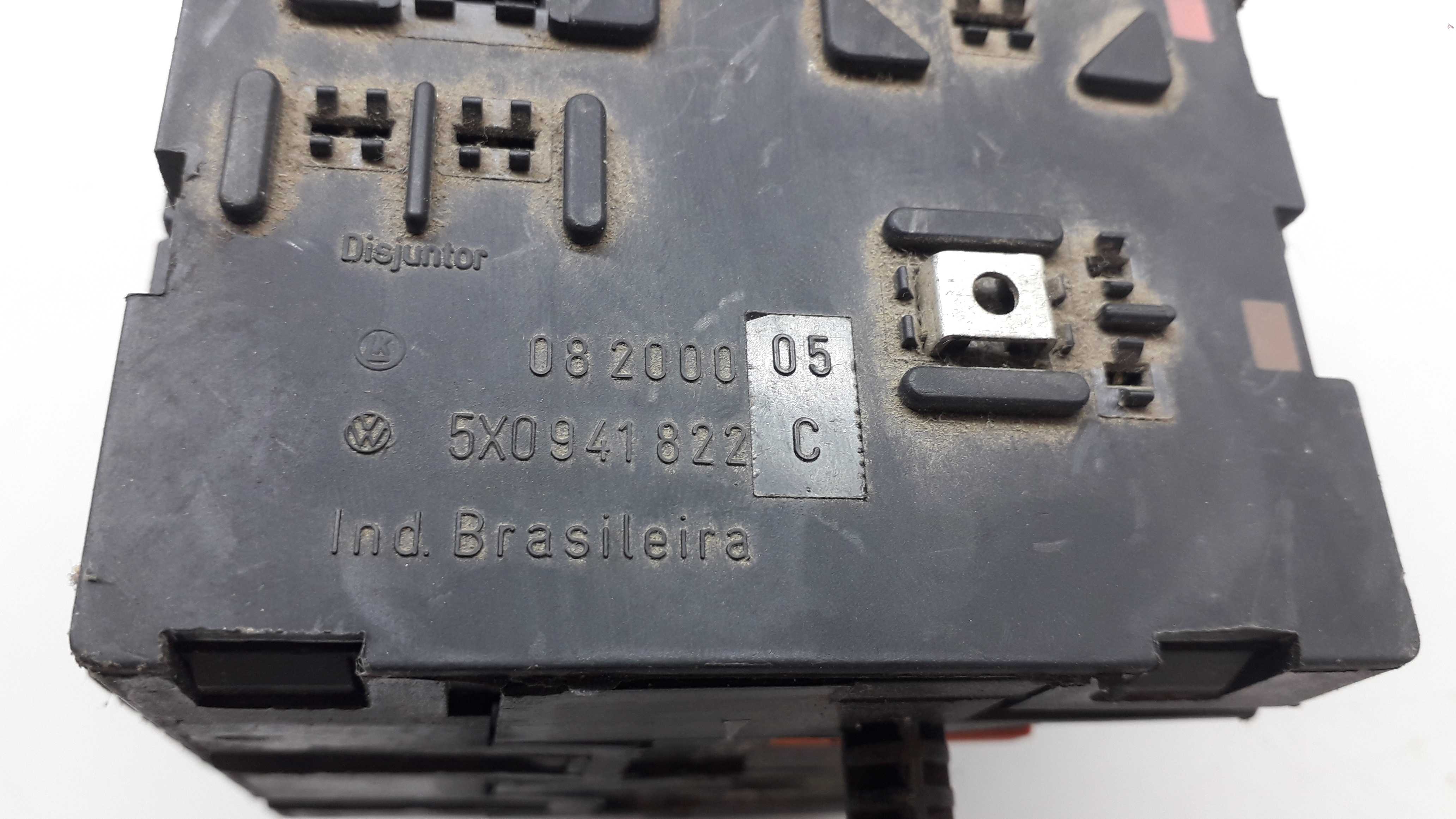 Caixa De Fusíveis Vw Gol Parati Saveiro G2 7