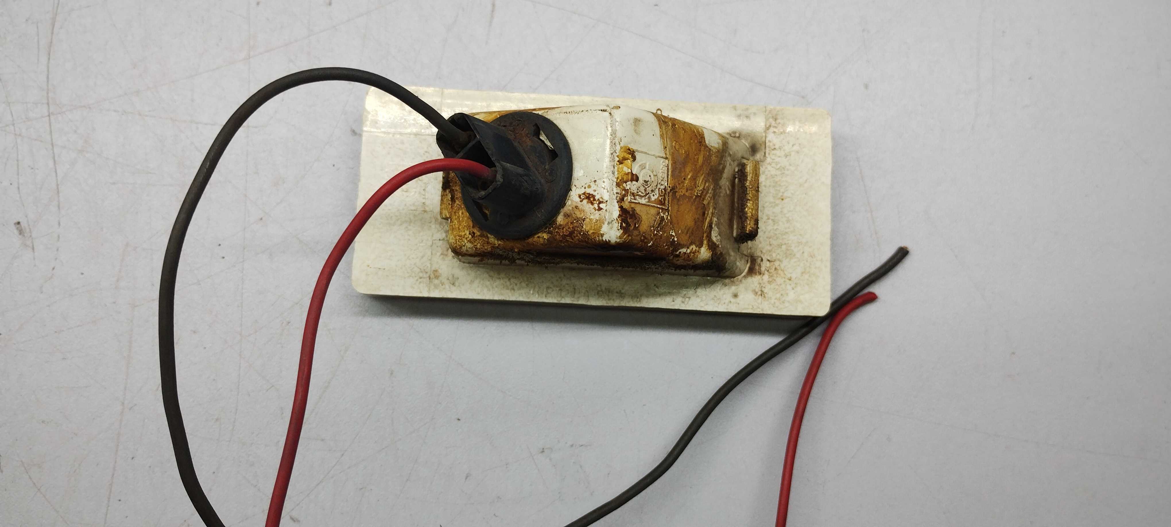 Luz Forro De Porta Chevrolet Monza 86/90 Amarela 2