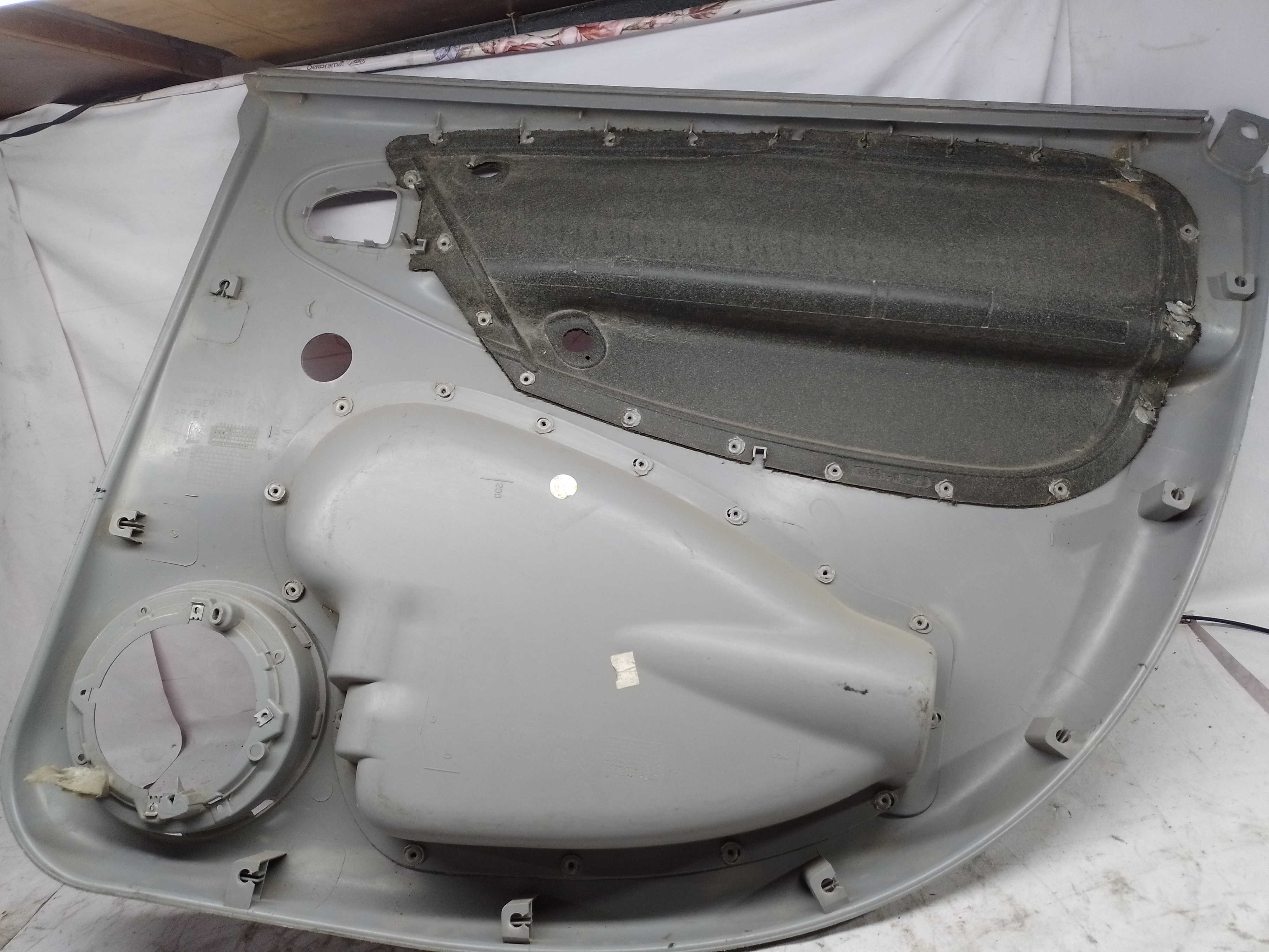 Forro De Porta Traseiro Esquerdo Citroen Xsara Picasso 1