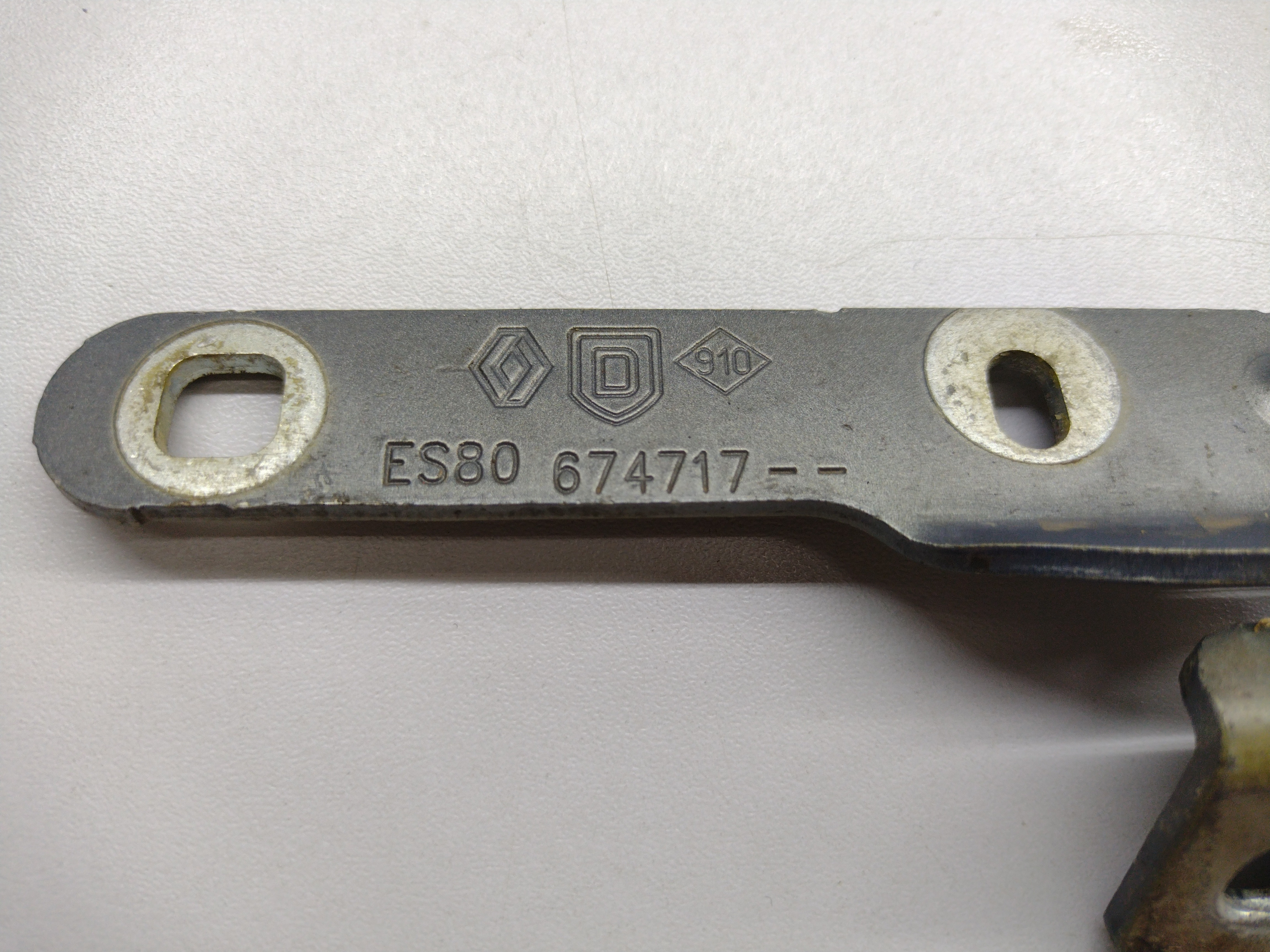 Dobradiça Capô Lado Esquerdo Renault Logan 08/12 4