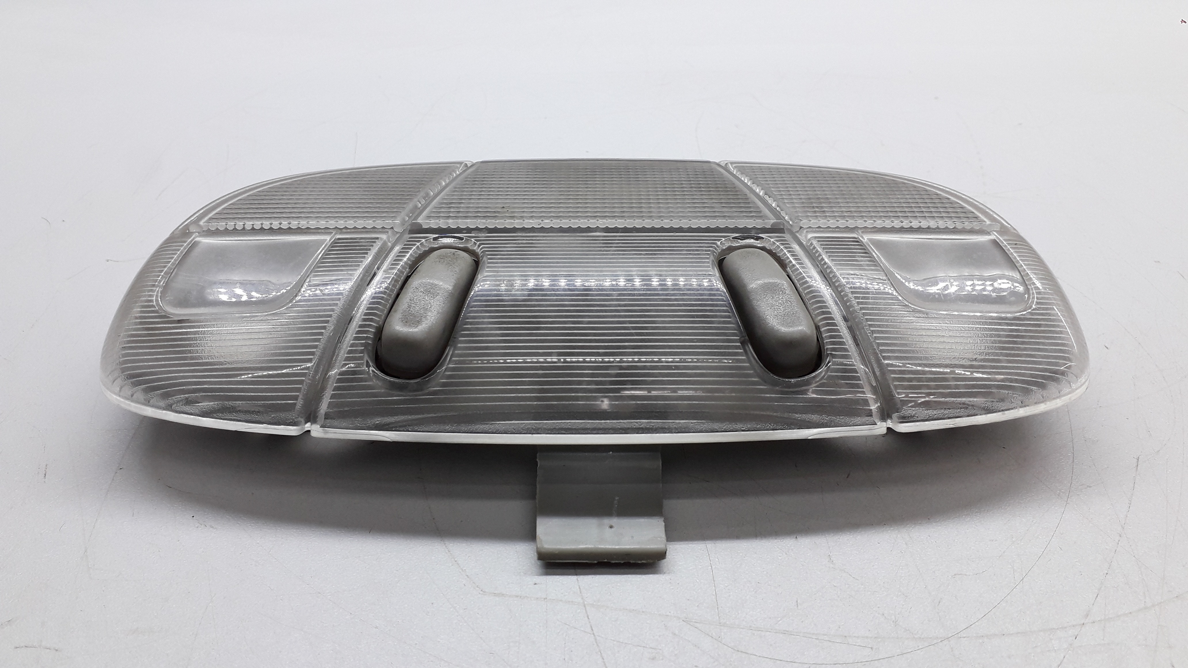 Luz De Teto Cortesia Traseira Ford Fusion 2007 2