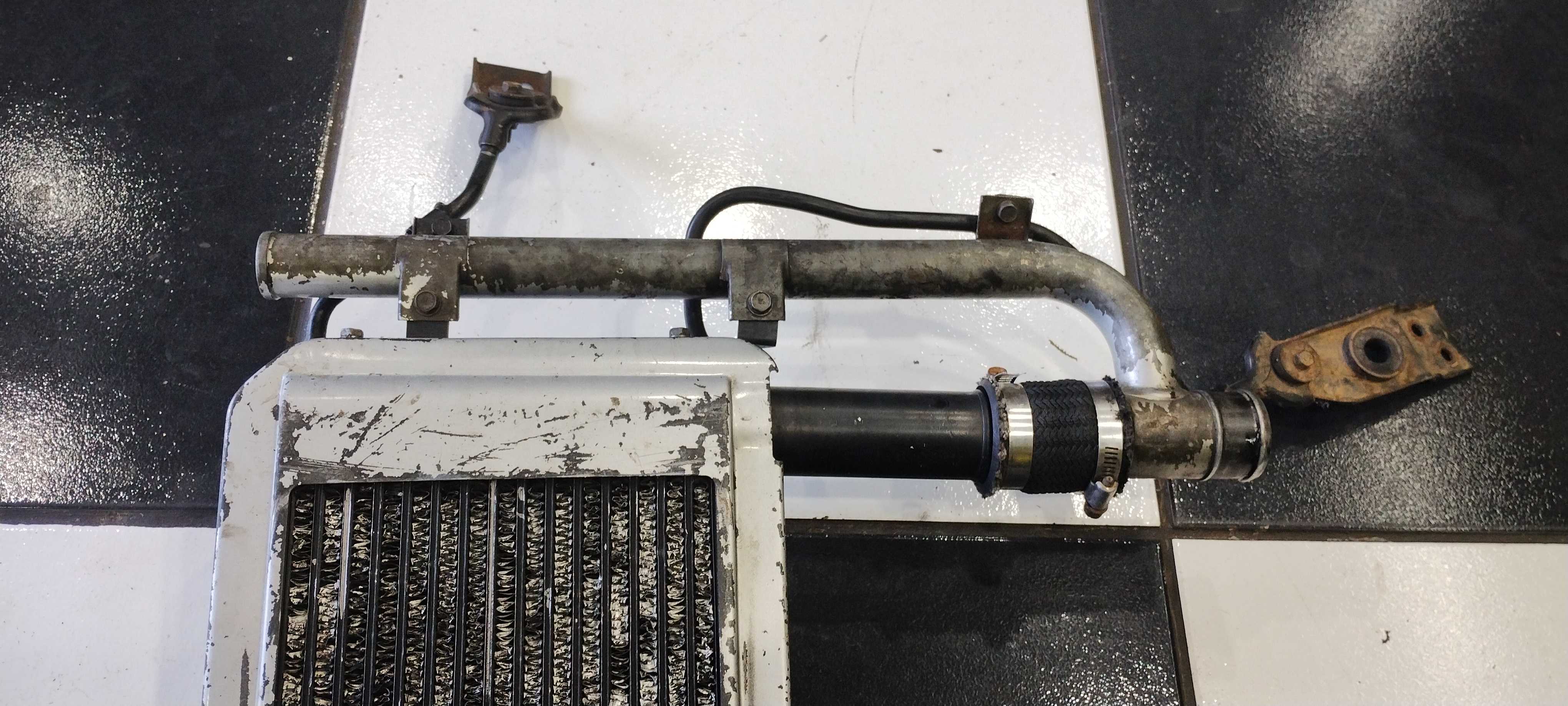 Radiador Intercooler Mitsubishi Pajero Sport 2.8 02 Usado 4