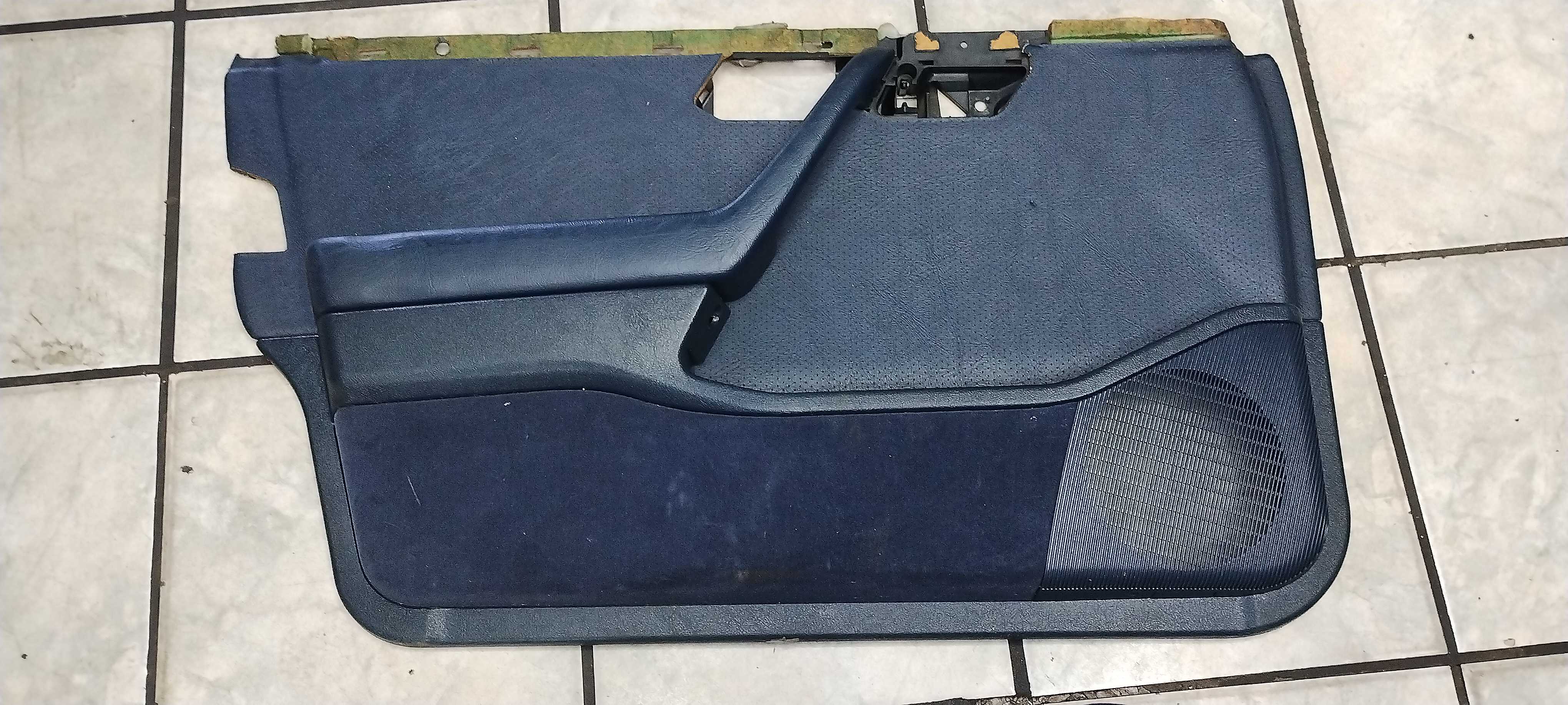 Forro De Porta Mecedes C220 Blue 1995/2000 Blue 1