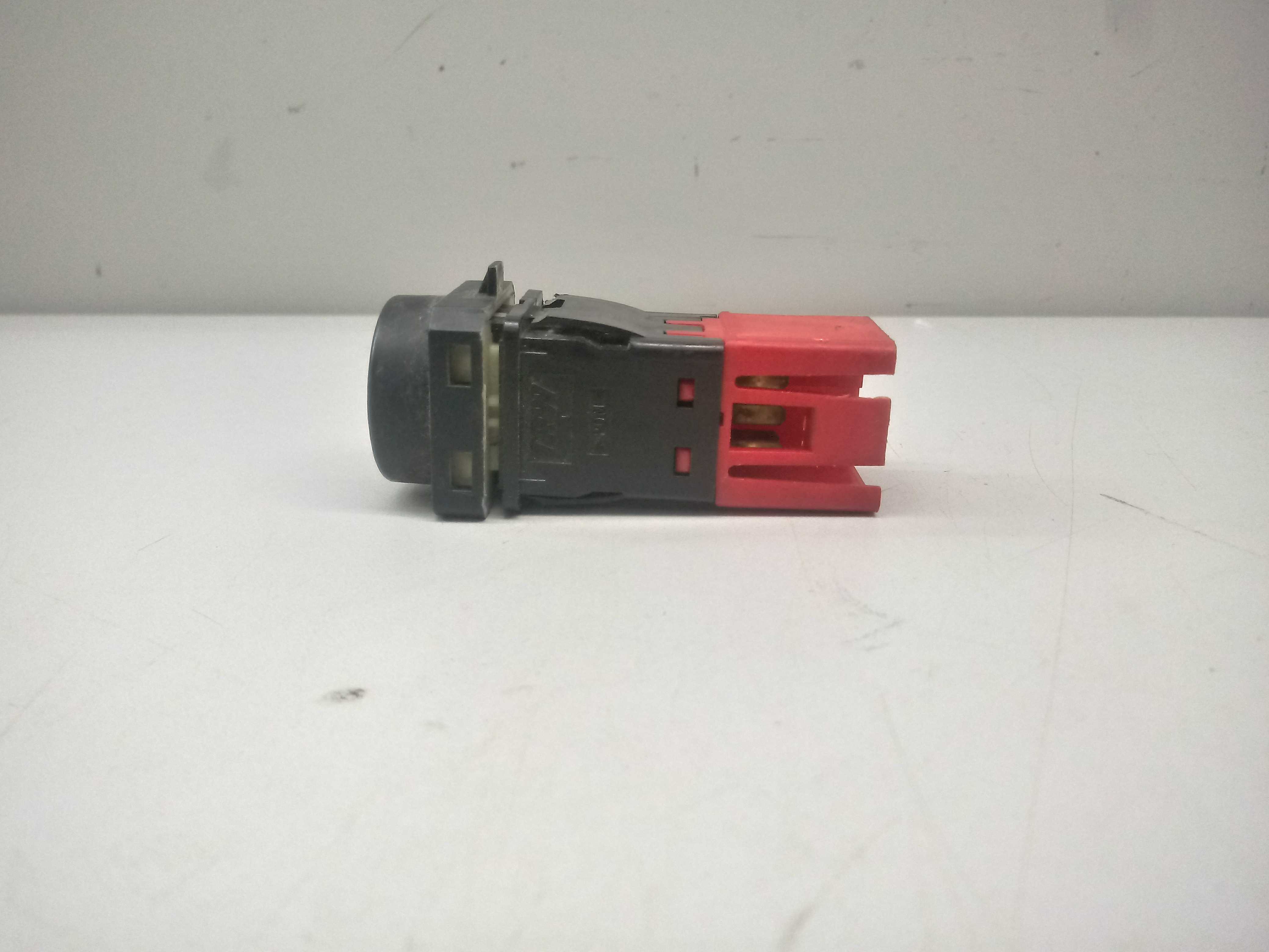 Botao Trava Vidros Traseiros Citroen Xsara Picasso 01/08 2
