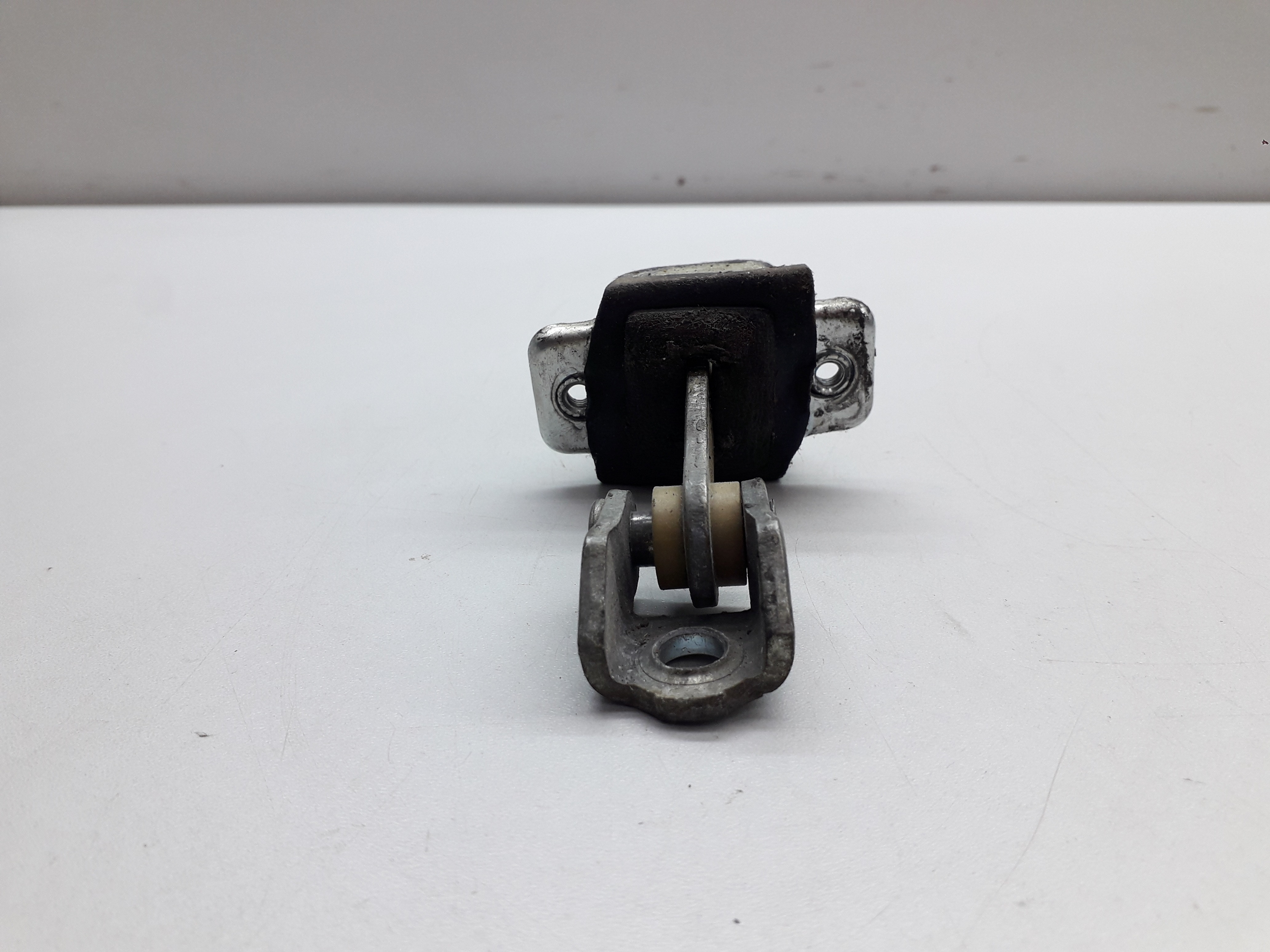 Limitador Porta Dianteira Gm Celta 2008 3