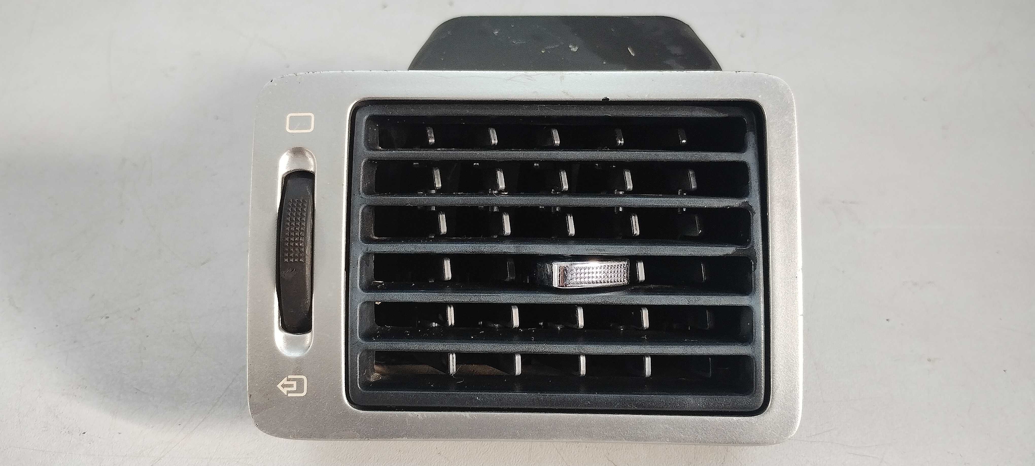 Difusor De Ar Interno Peugeot 307 2008 1