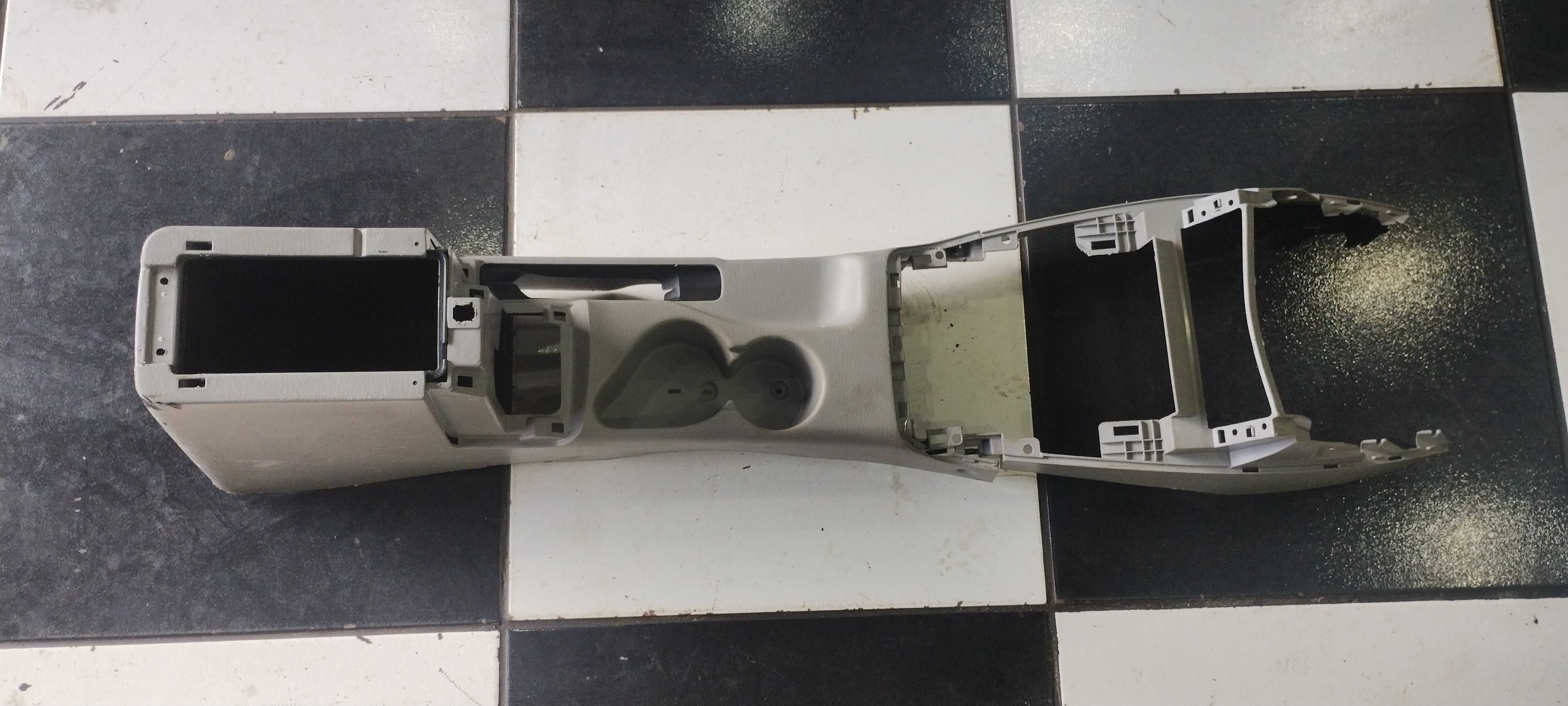 Console Central Mitsubishi Pajero Sport 1999/2006 2