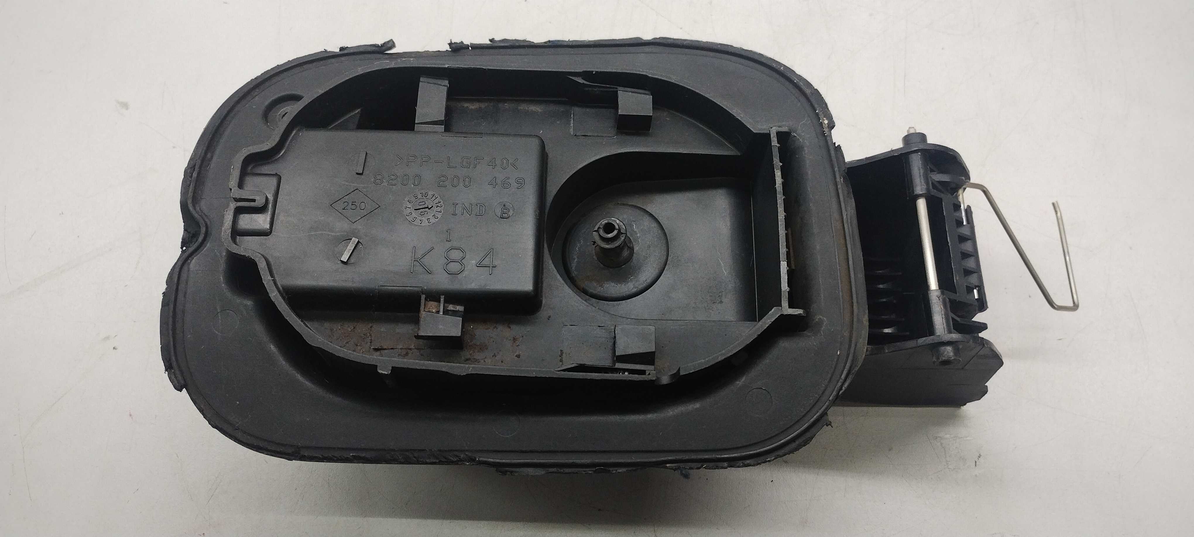Suporte Portinhola Tanque De Combustível  Renault Megane 1