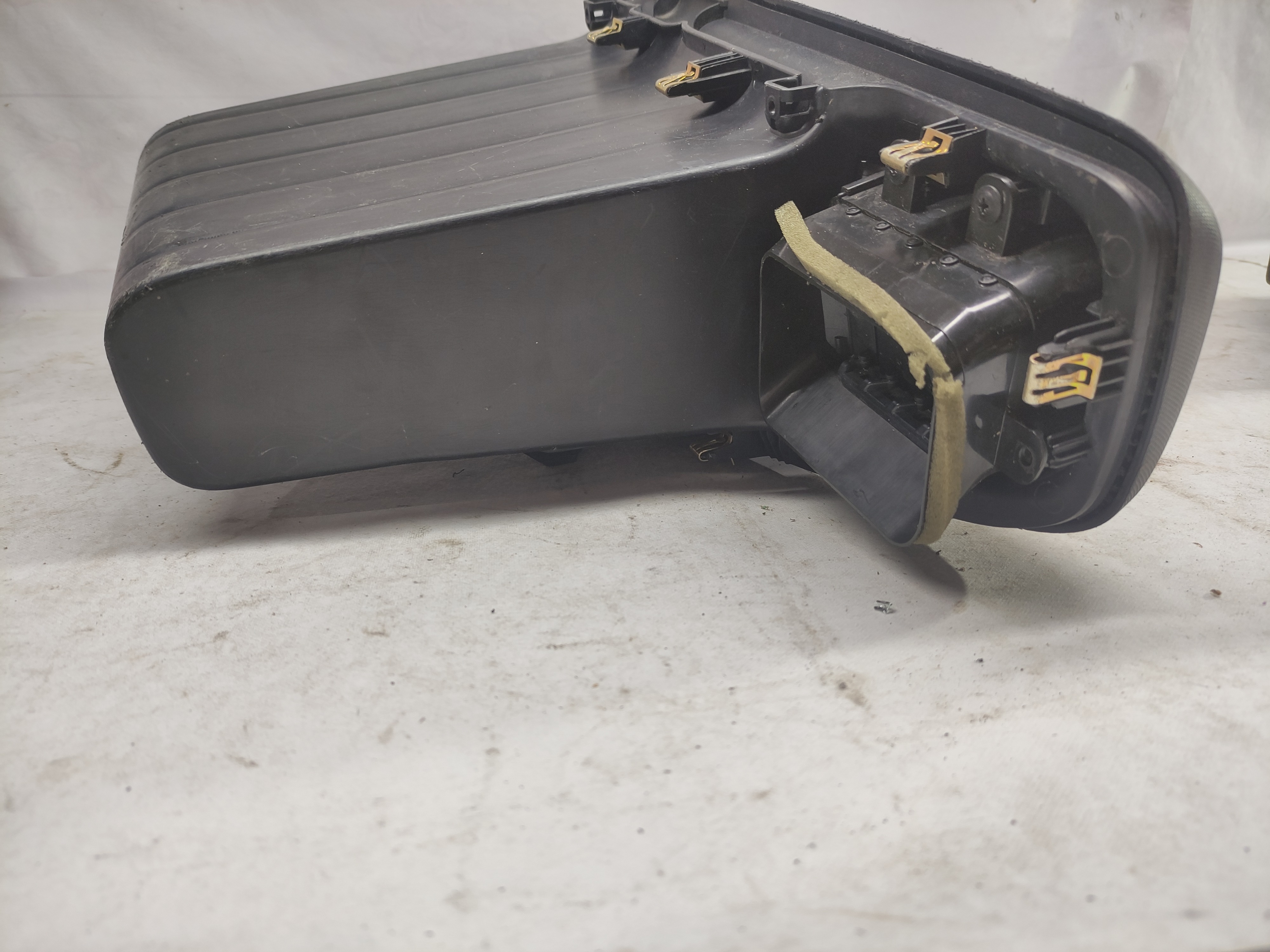 Porta-luvas Completo Com Difusor De Ar Chevrolet Onix 4