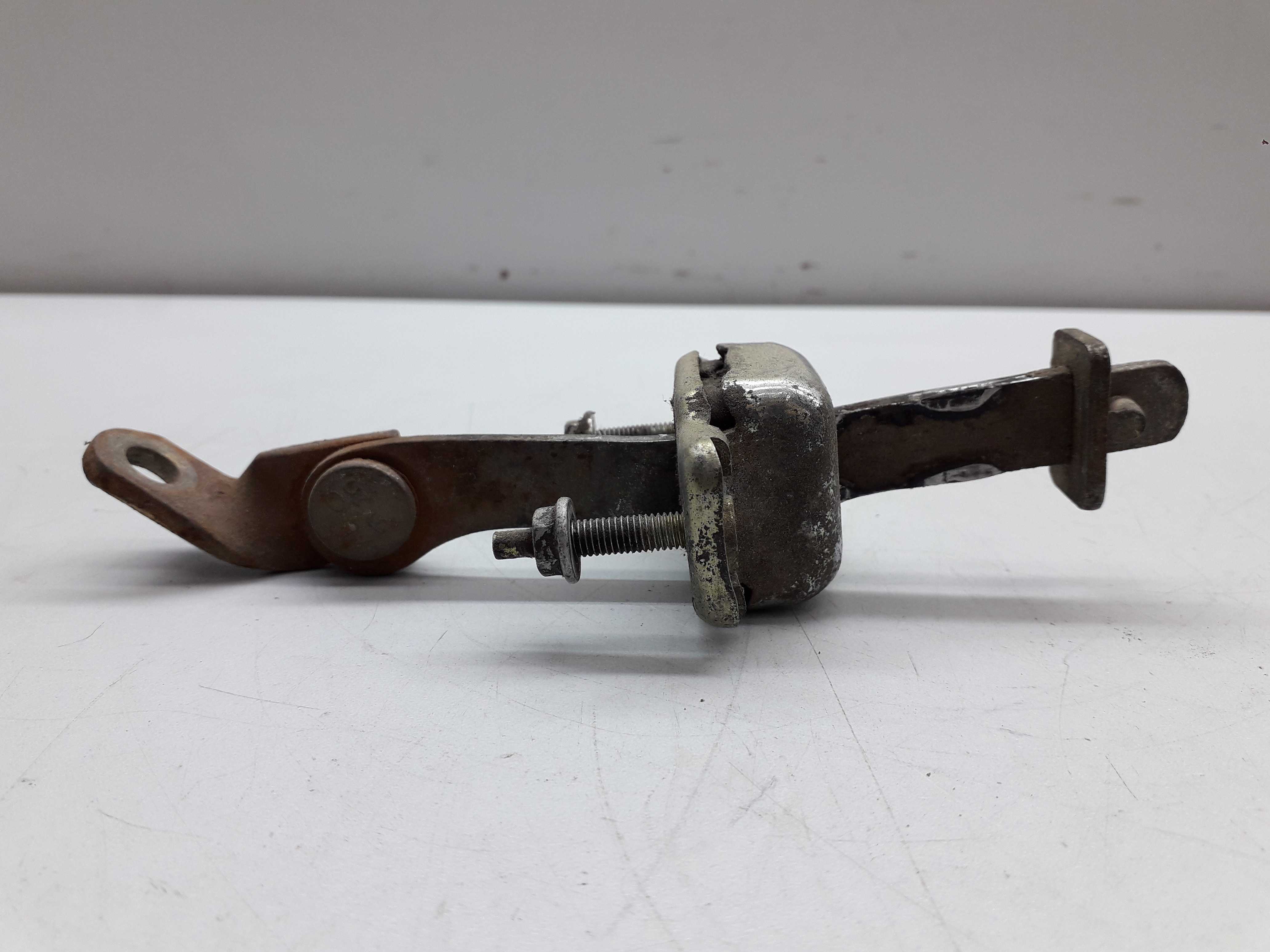 Limitador Porta Dianteira Ford Fiesta 1998 4