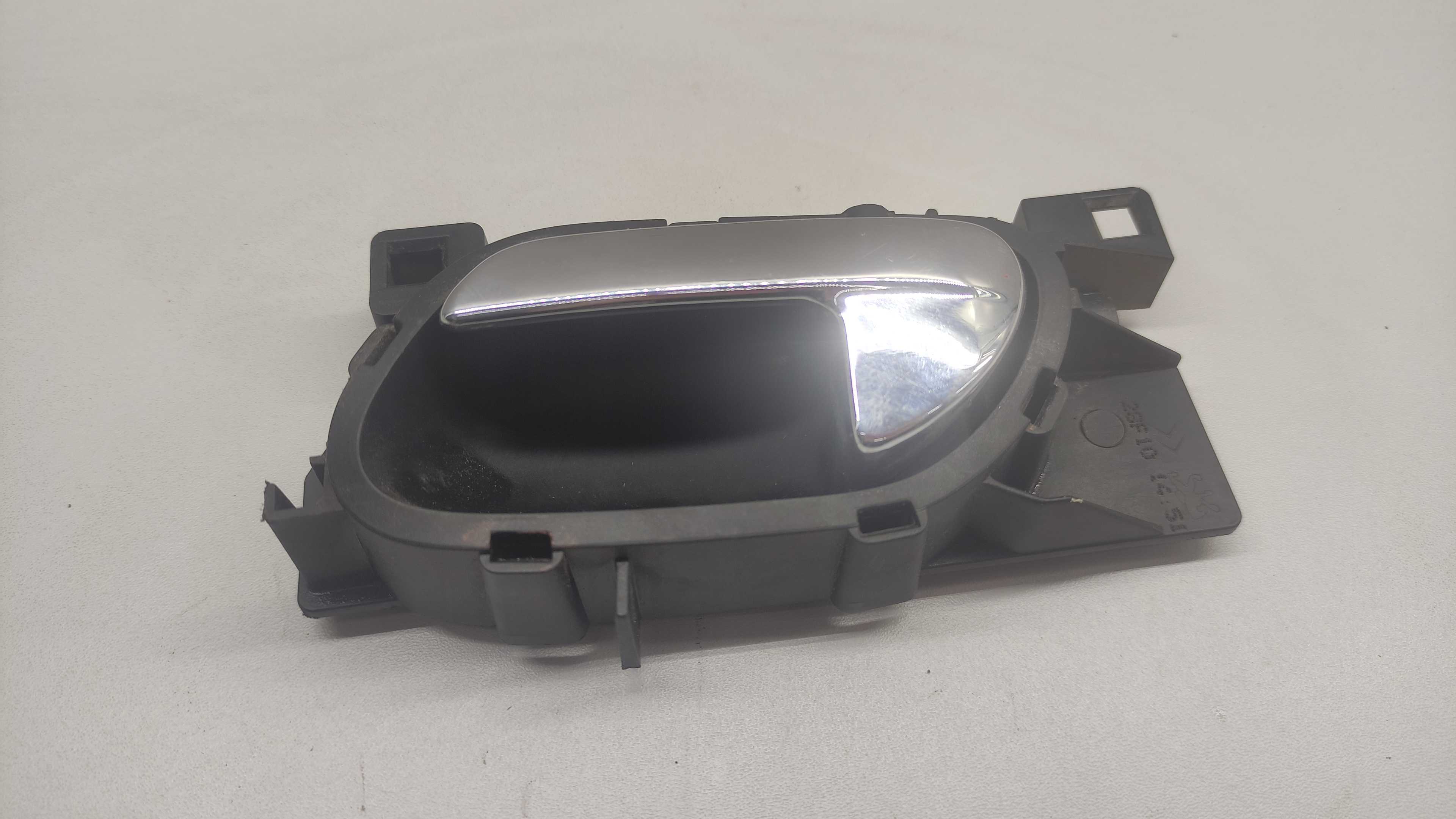 Maçaneta Interna Dianteira Esquerda Citroen C4 Hatch 2011 4