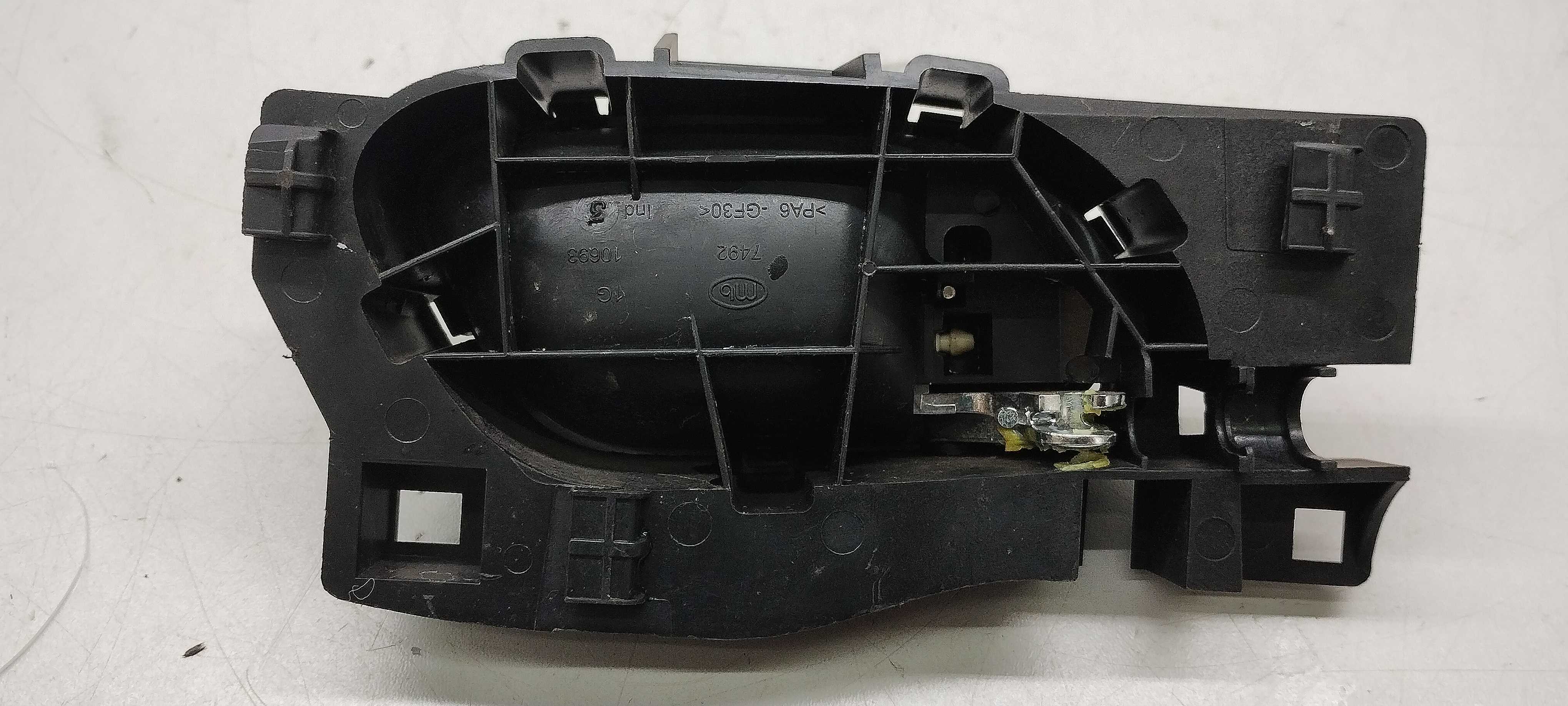 Maçaneta Interna Dianteira Esquerda Peugeot 408 2012/2017 1