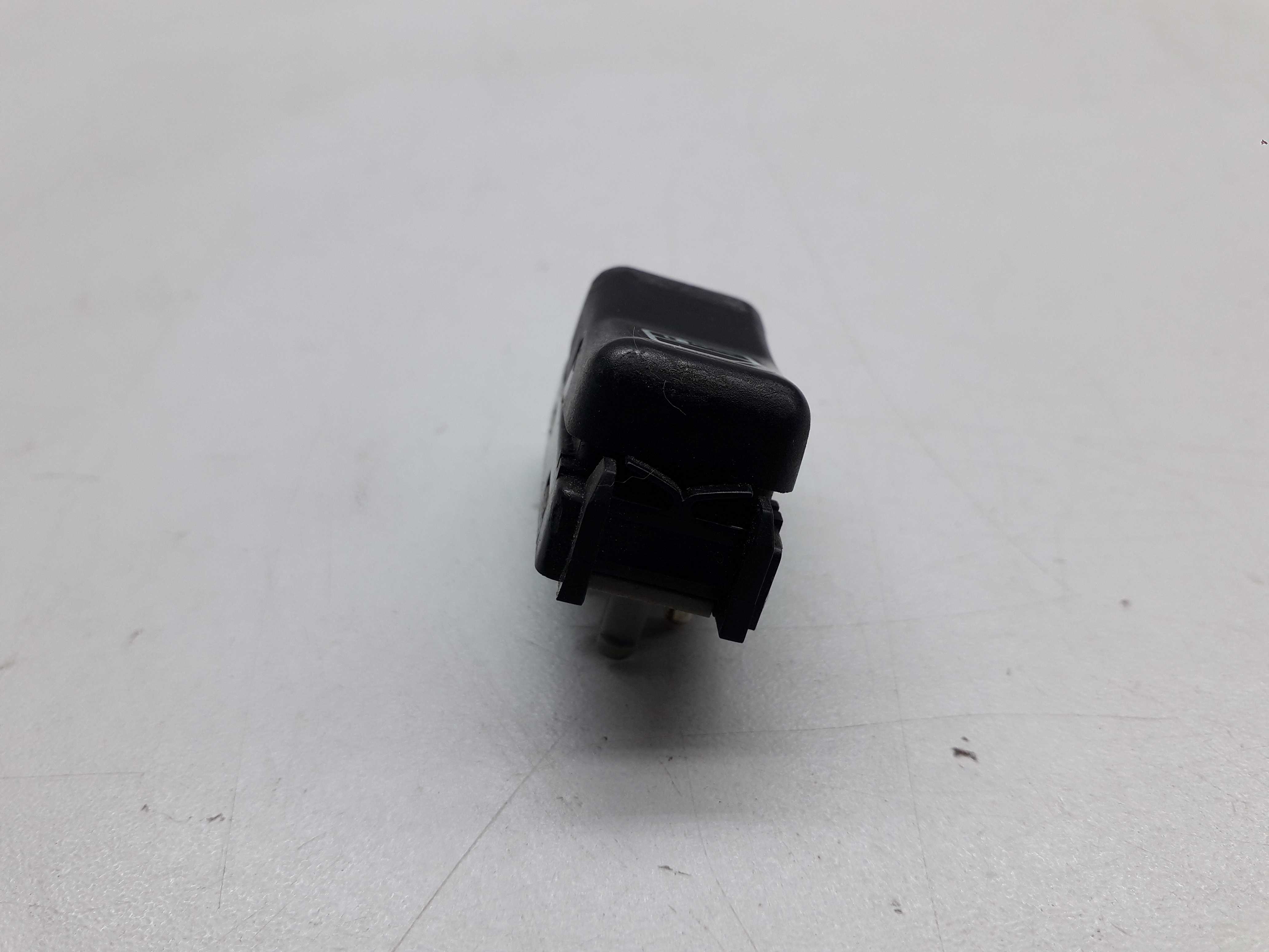 Botão Interruptor Trava Vidro Traseiro Mercedes C280 1994 4