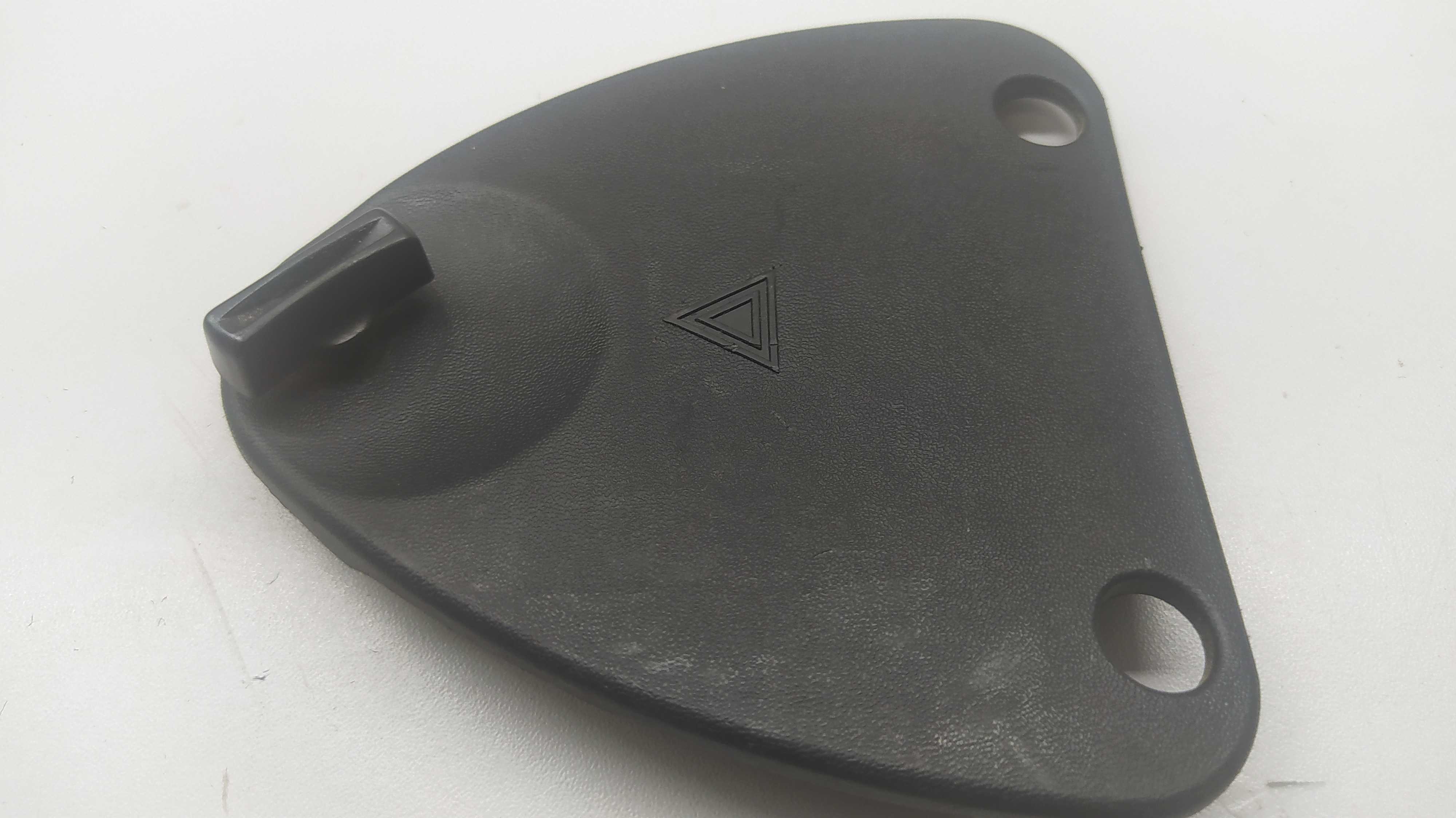 Suporte Triângulo Segurança Vw Passat 99 2
