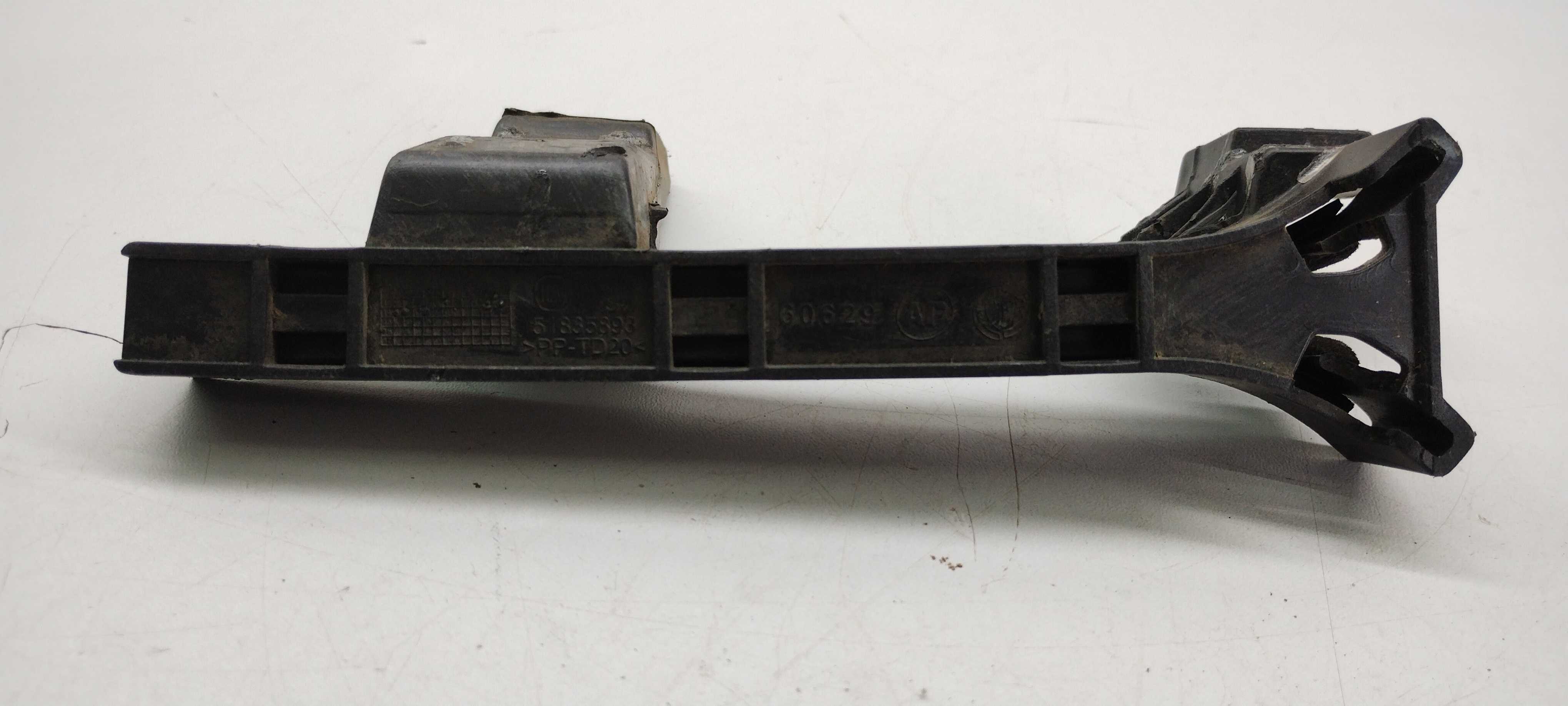 Suporte Guia Vidro Traseiro Esquerdo Fiat Uno Vivace 11/08 3