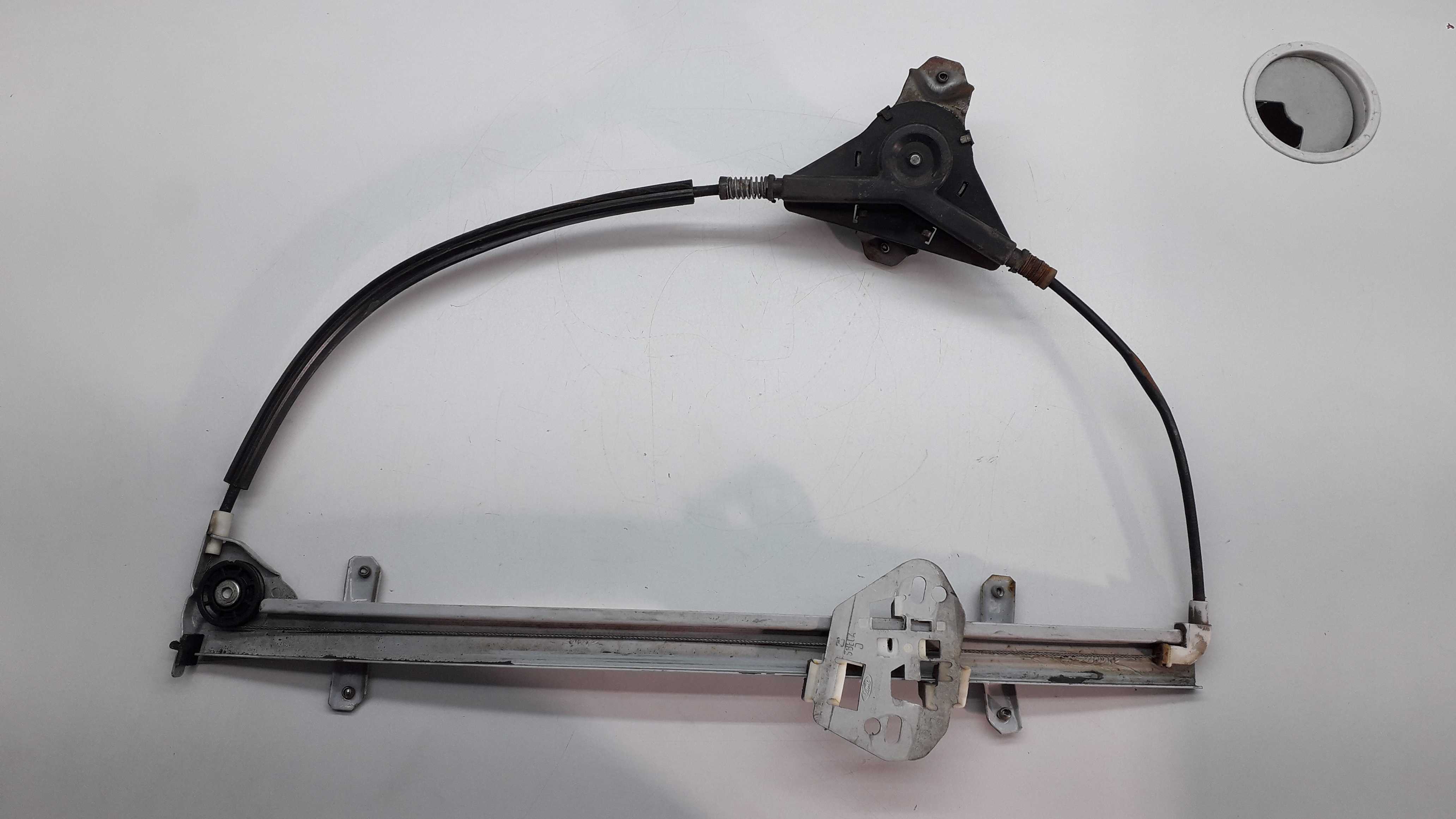 Máquina De Vidro Dianteira Direita Ford Escort 1997 1