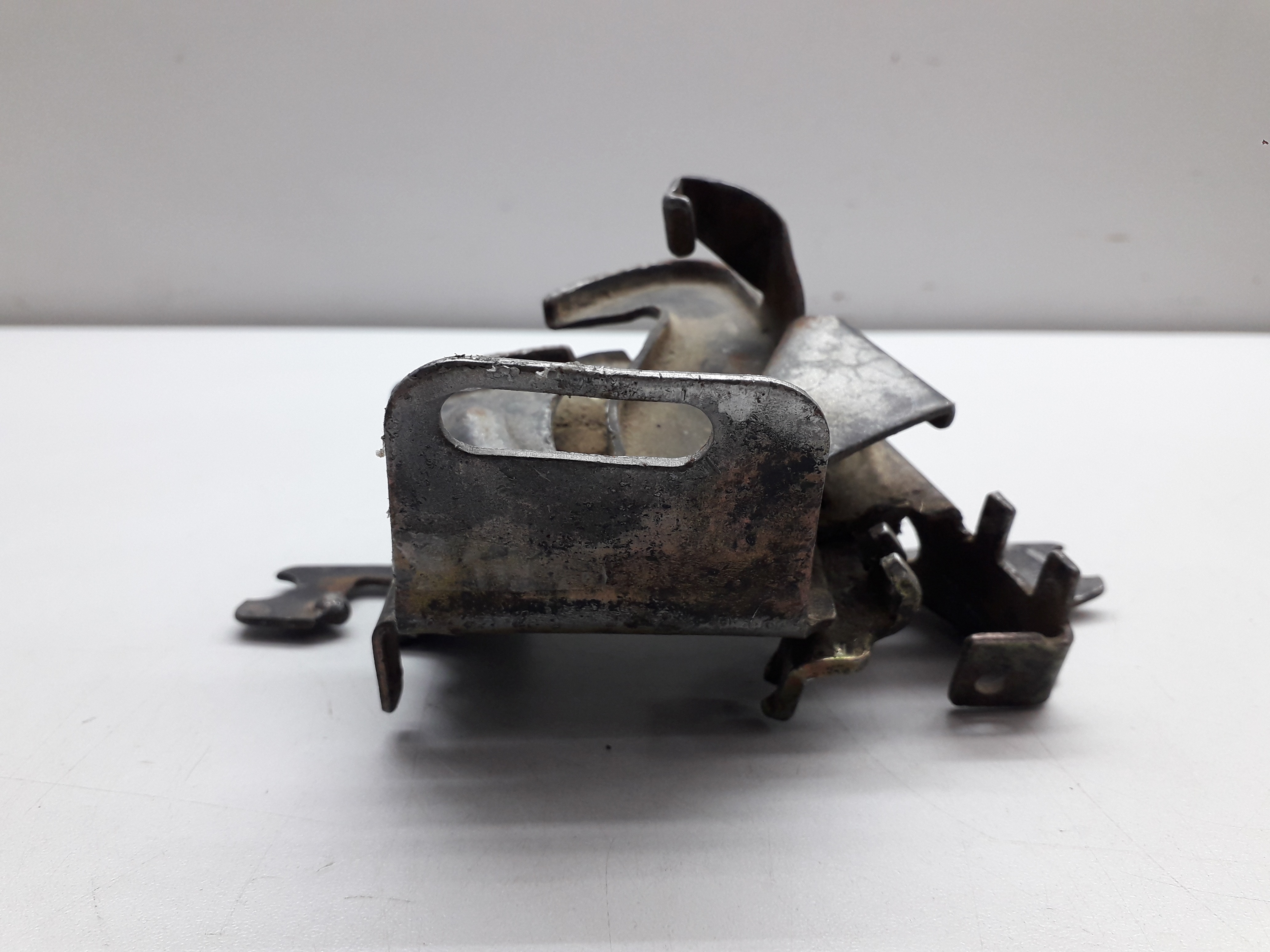 Fechadura Trava Capô Vw Golf 1995 2